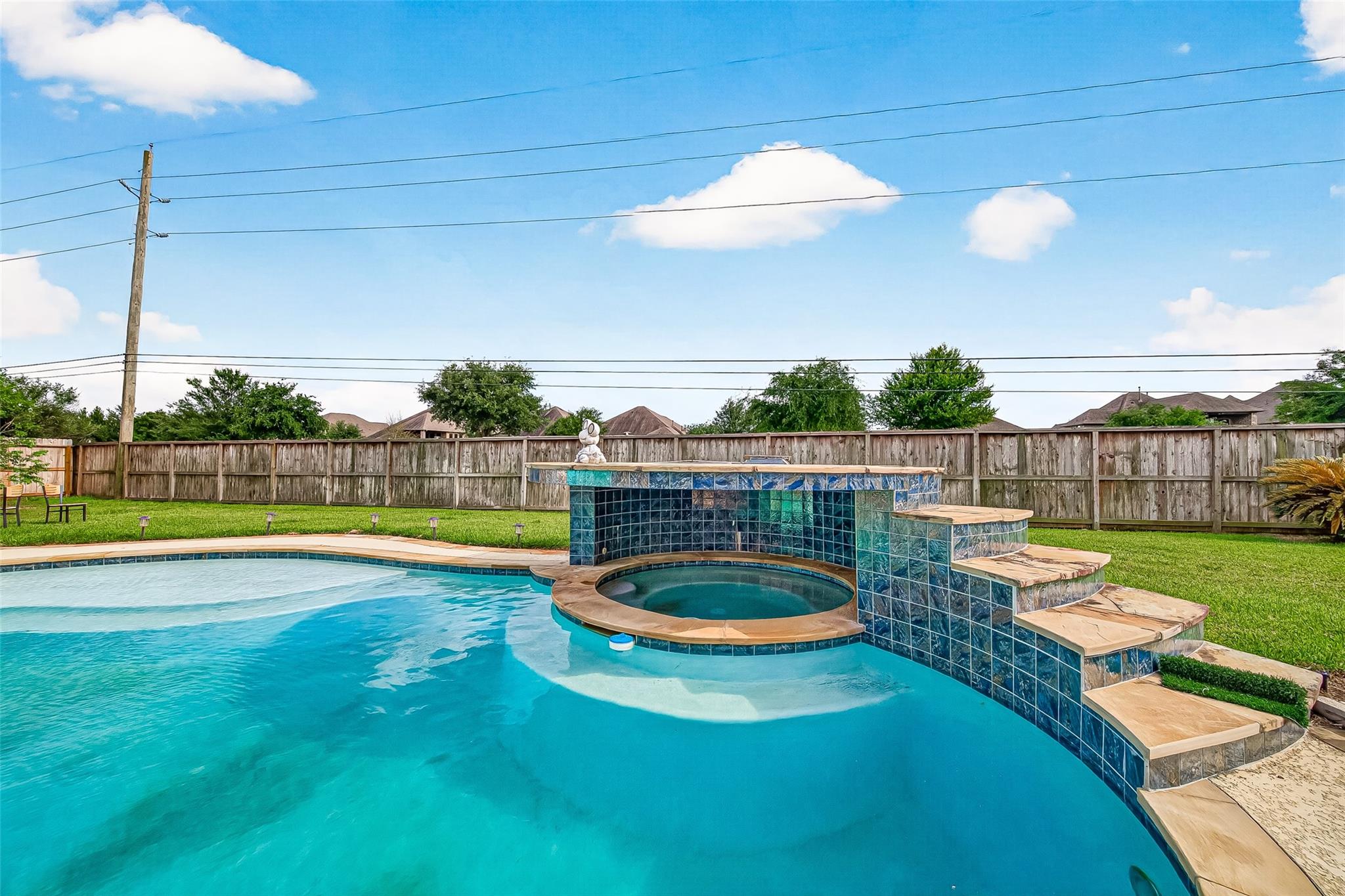 26047 Jodie Lynn Cir, Cypress, TX 77433 photo