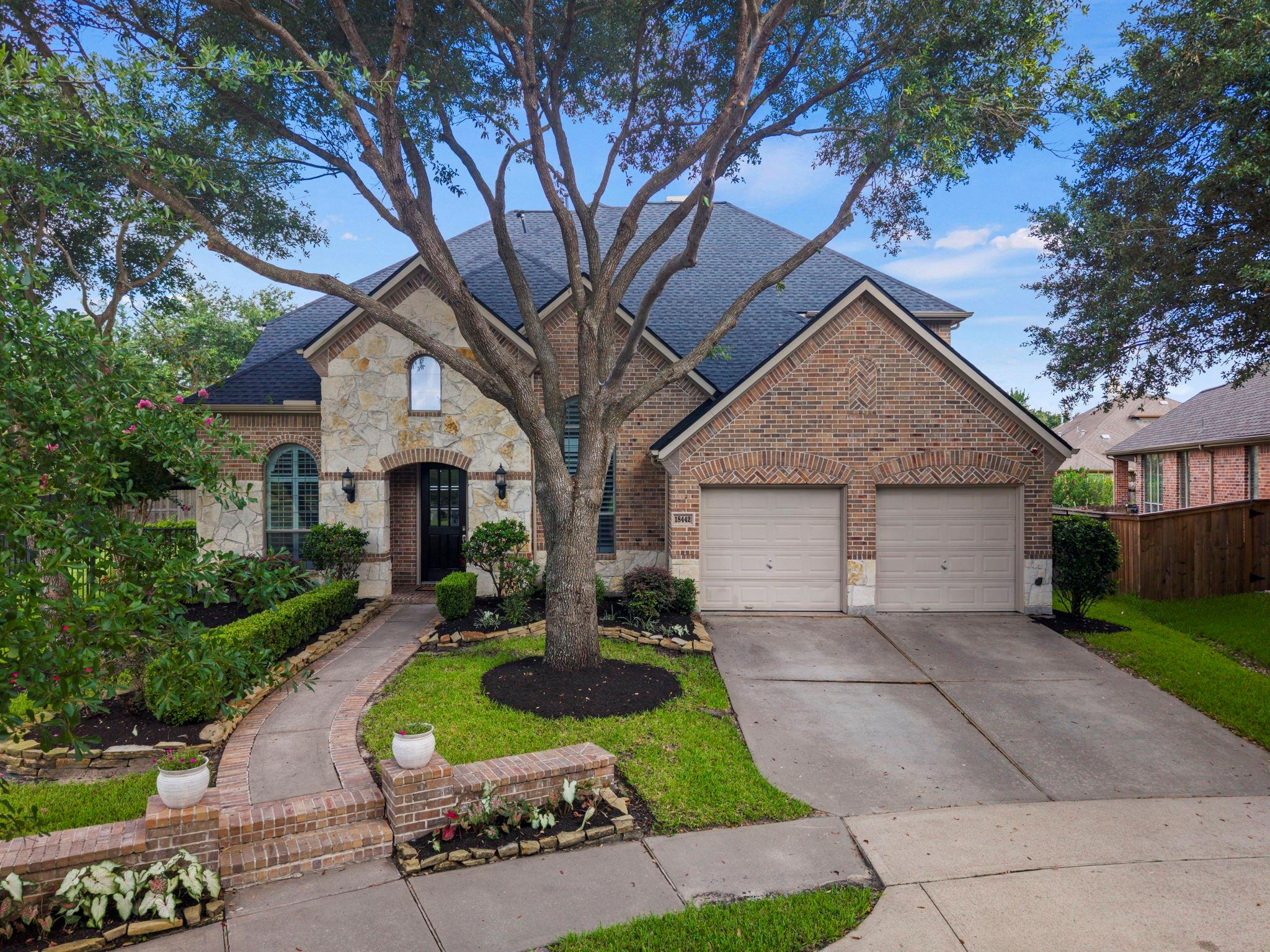 18442 Settlers Shore Dr, Cypress, TX 77433