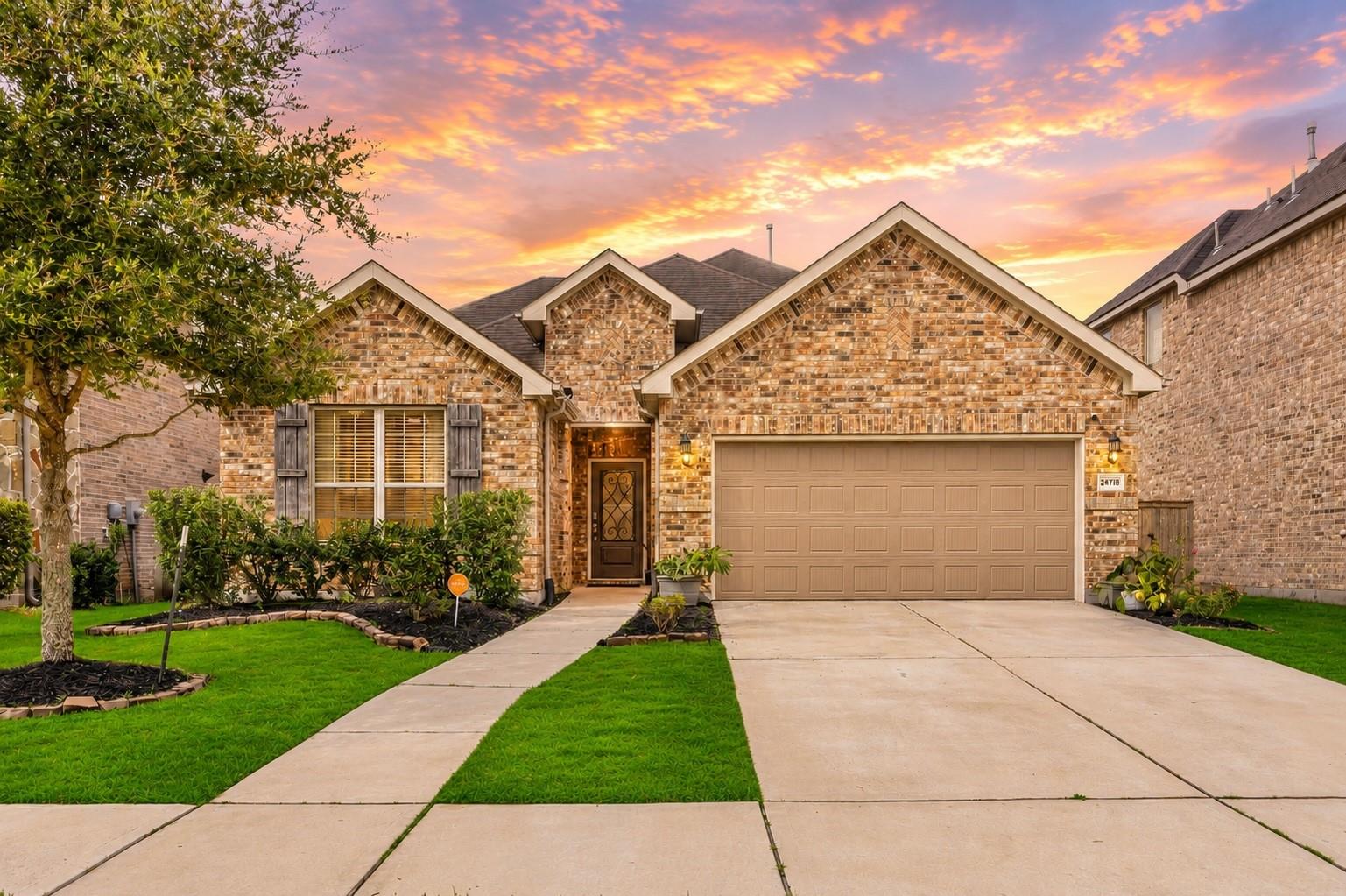 24719 Harbor Terrace Ln, Richmond, TX 77406 photo