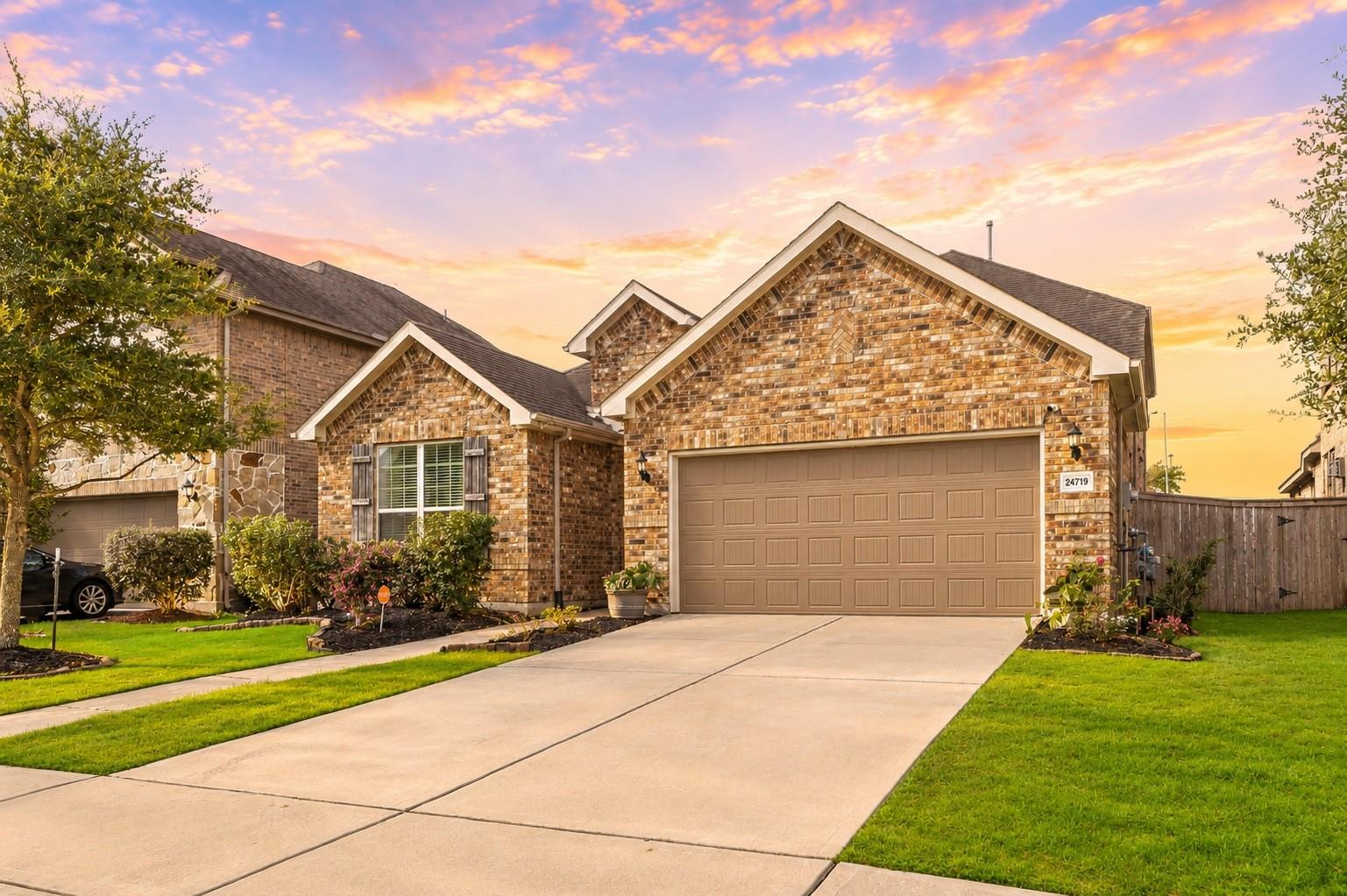 24719 Harbor Terrace Ln, Richmond, TX 77406 photo