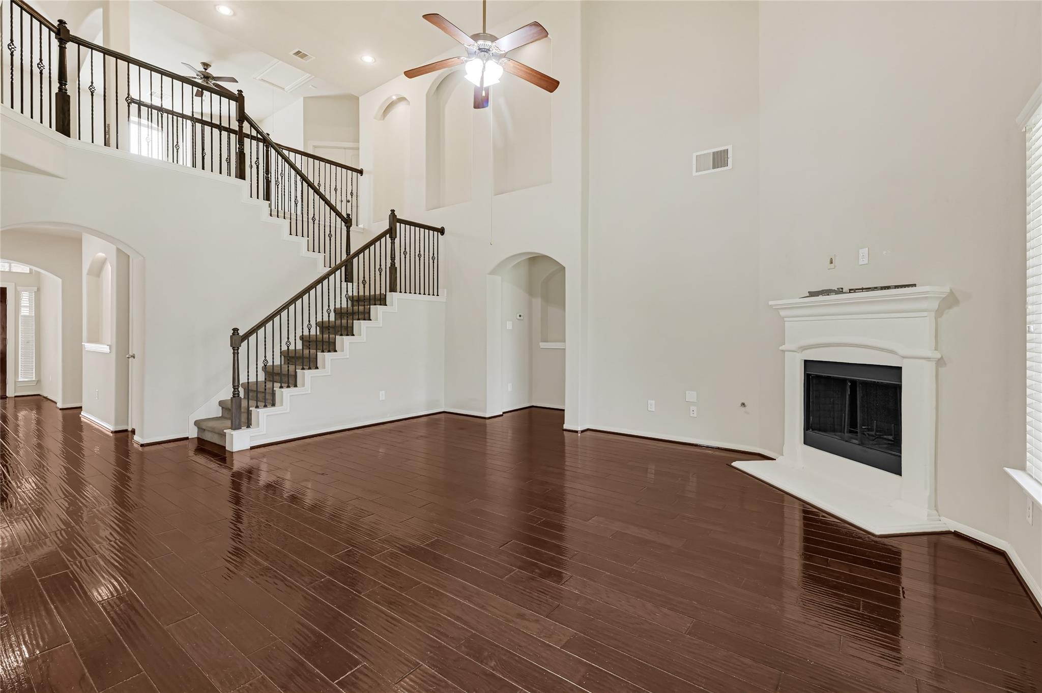 736 Somerset Landing Ln, League City, TX 77573 photo