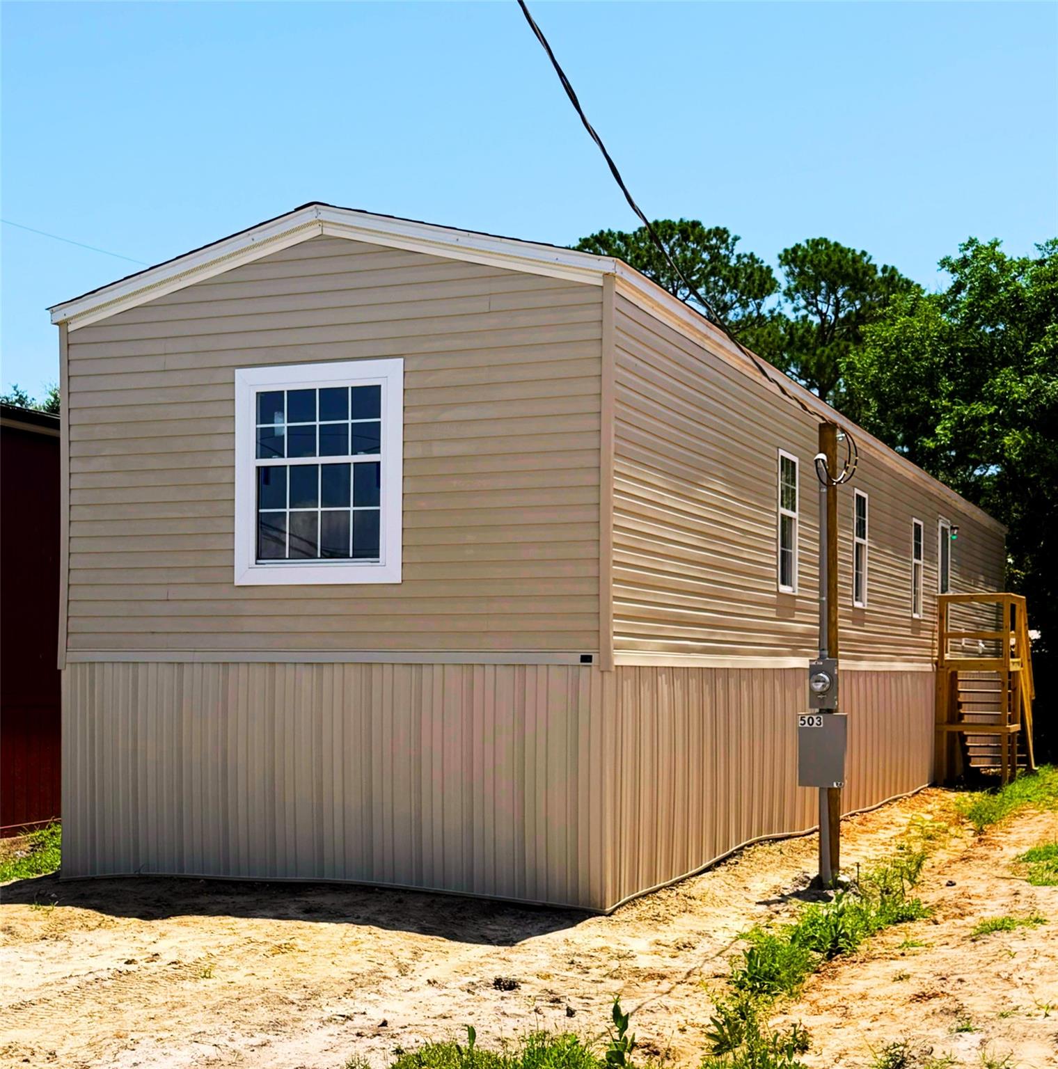 503 7 St, San Leon, TX 77539