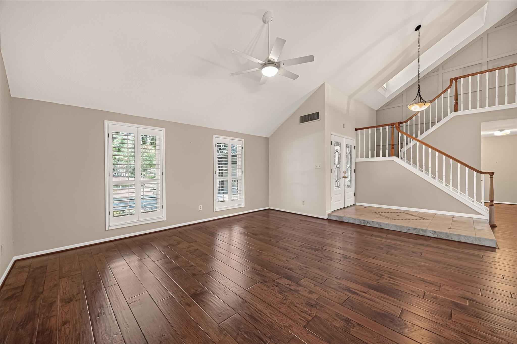 303 Longview Dr, Sugar Land, TX 77478 photo