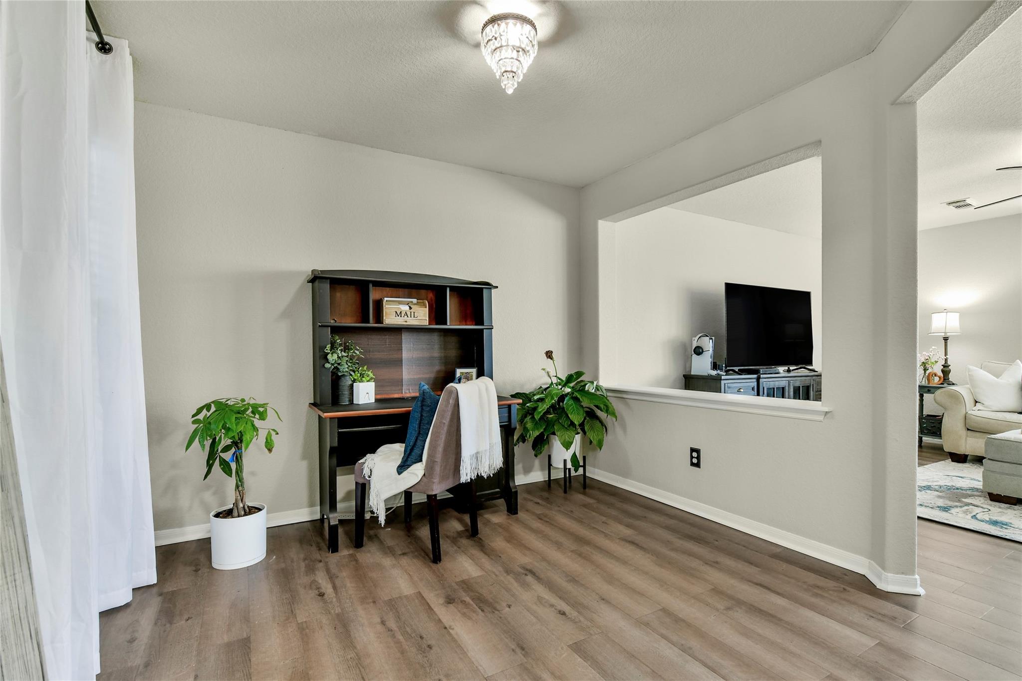 9310 Windy Spring Ln, Houston, TX 77089 photo
