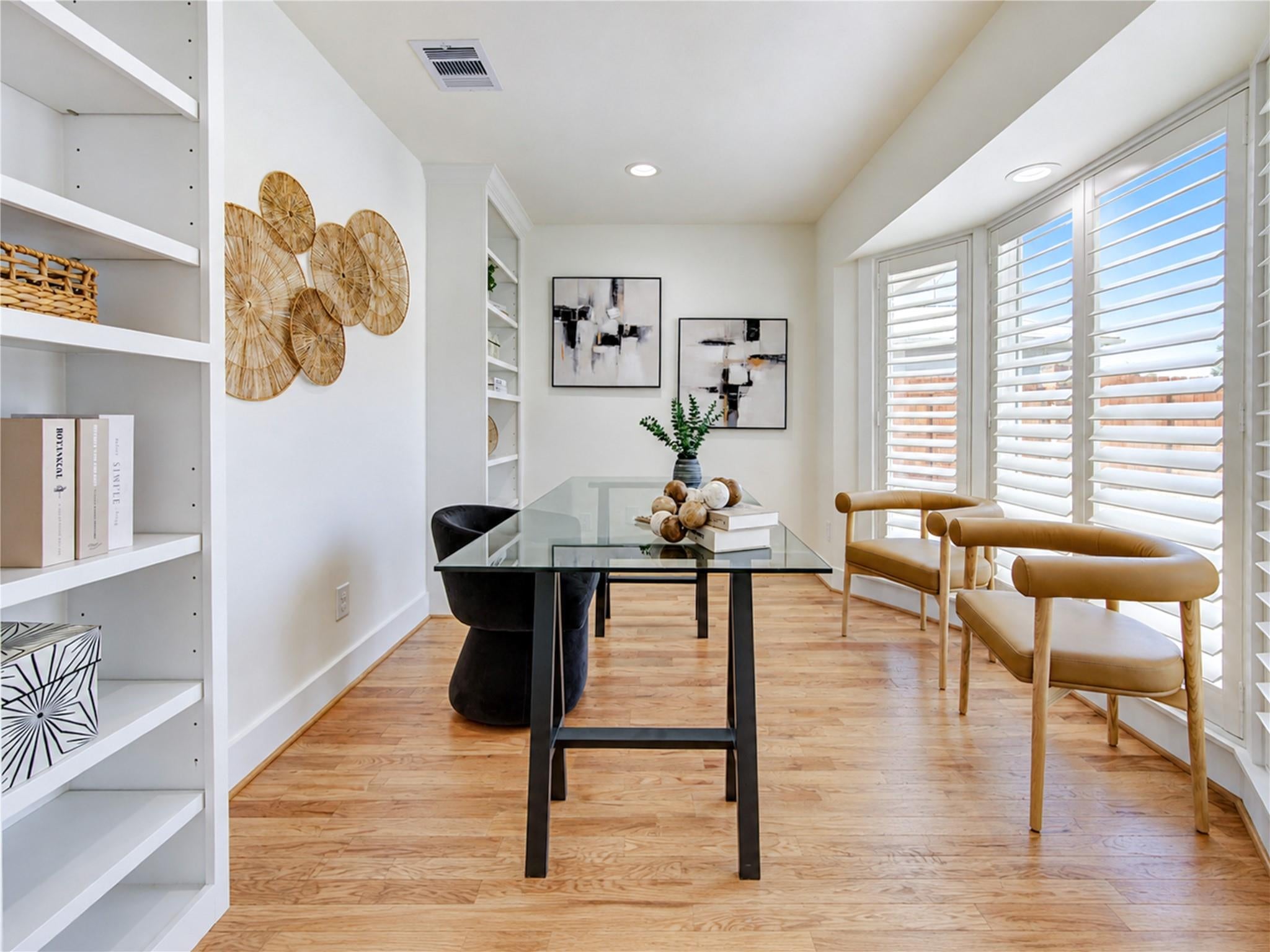 6003 W 43 St, Houston, TX 77092 photo