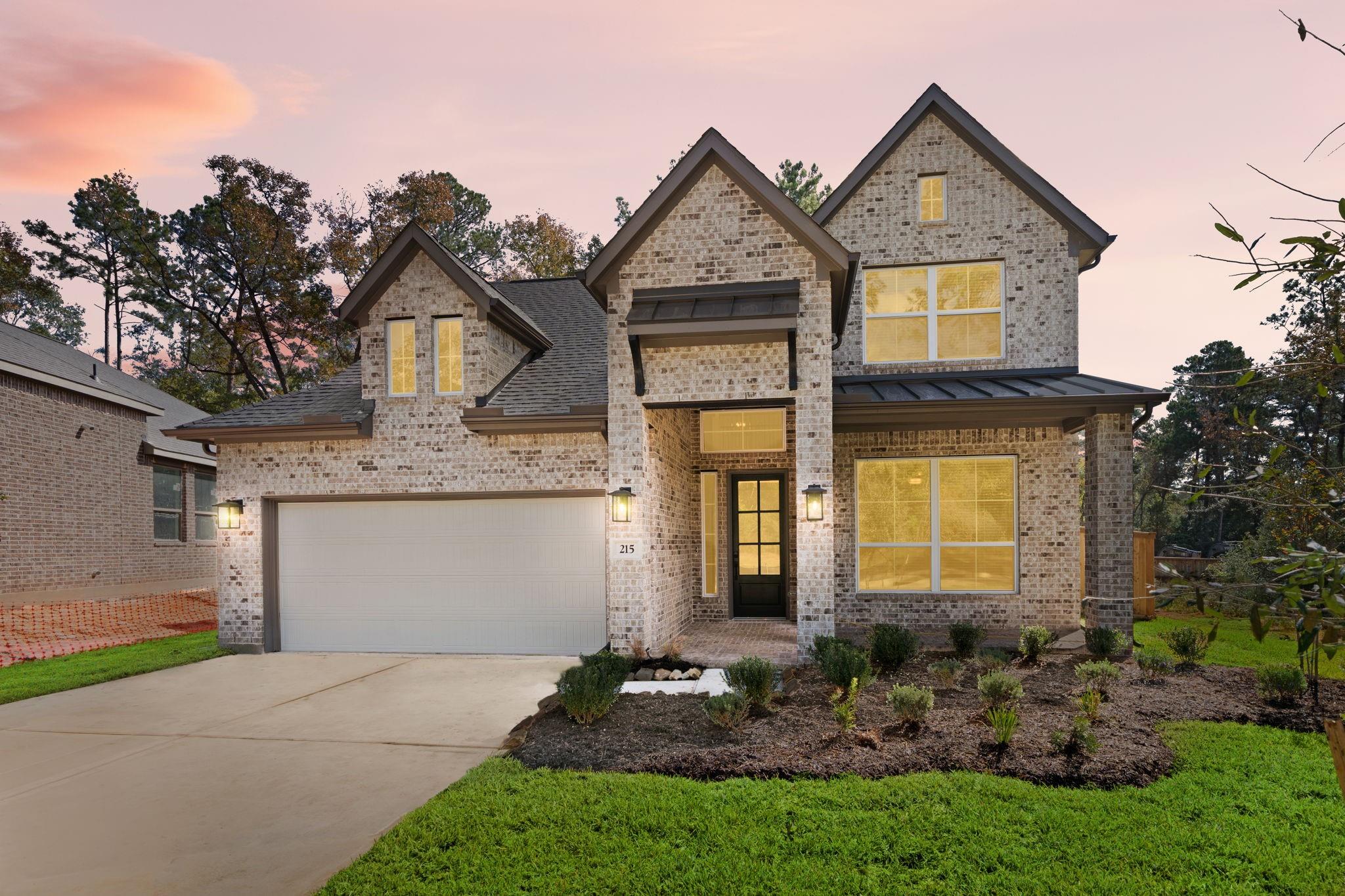 215 Congo Bay Cir, Willis, TX 77318