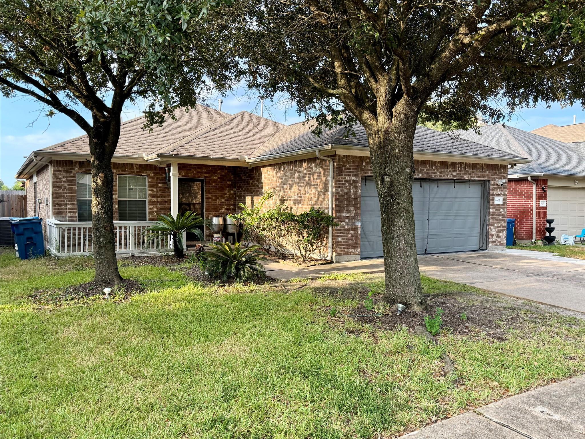 6611 Morningsage Ln, Houston, TX 77088