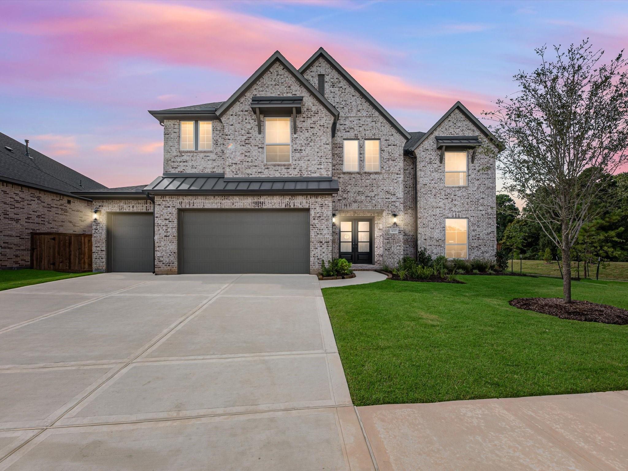 14327 Moonlit Creek Ct, Montgomery, TX 77316