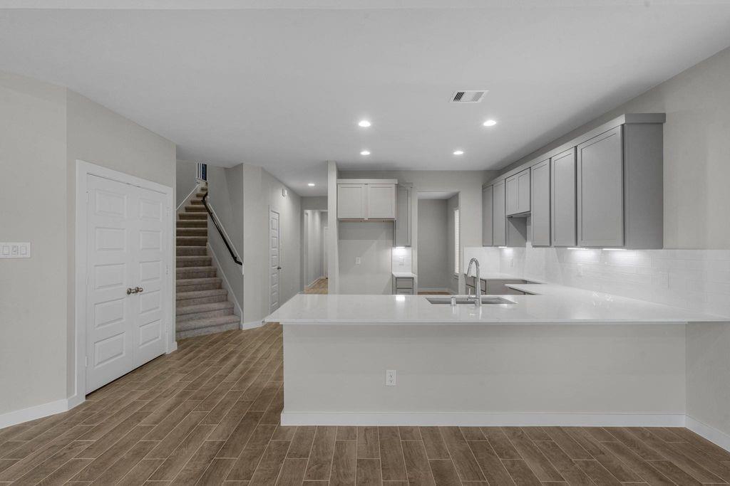 2487 Forest Cedar Ln, Conroe, TX 77301 photo