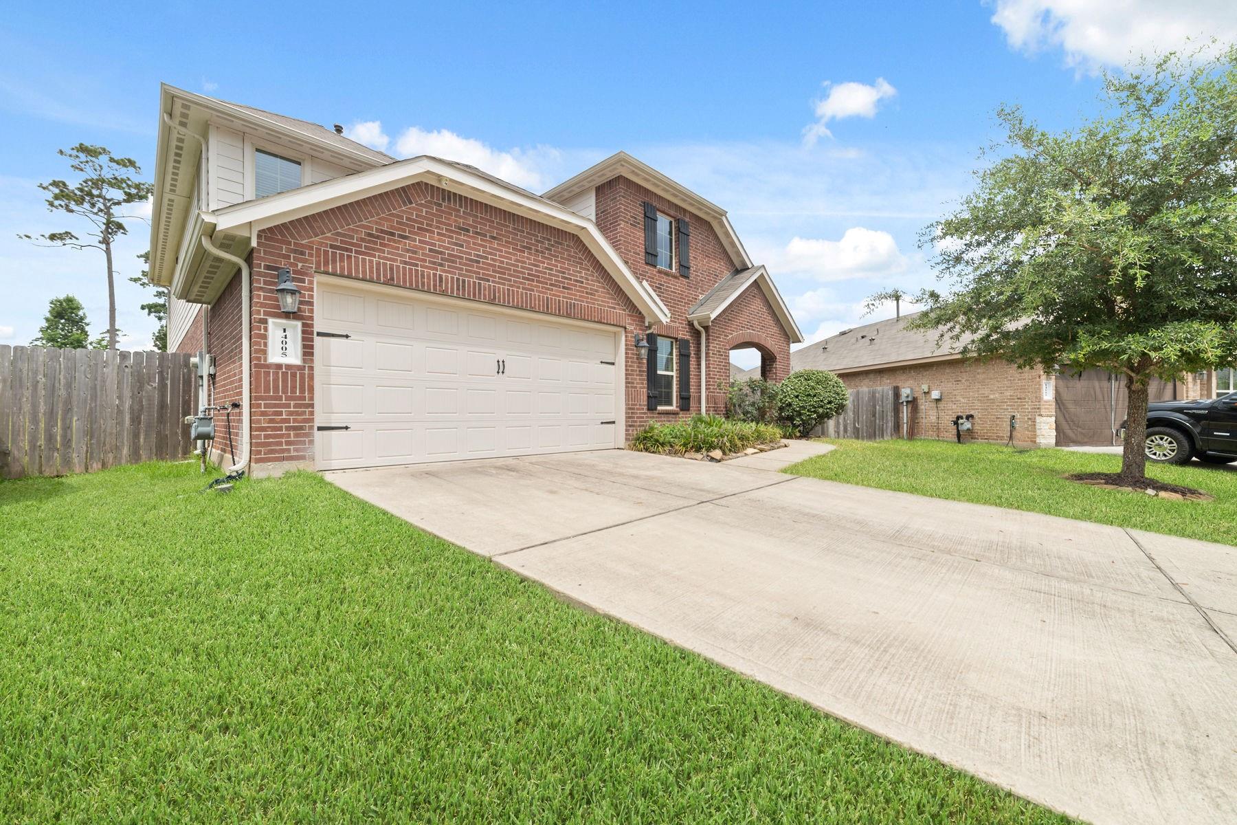 14005 Silver Falls Ct, Conroe, TX 77384 photo
