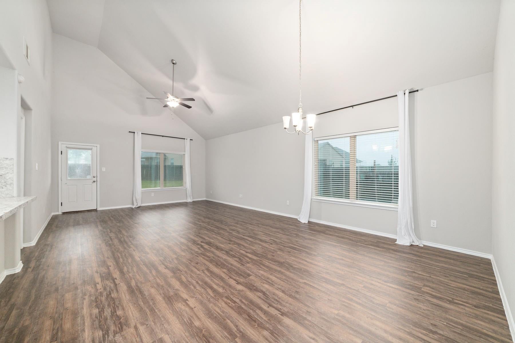 14005 Silver Falls Ct, Conroe, TX 77384 photo