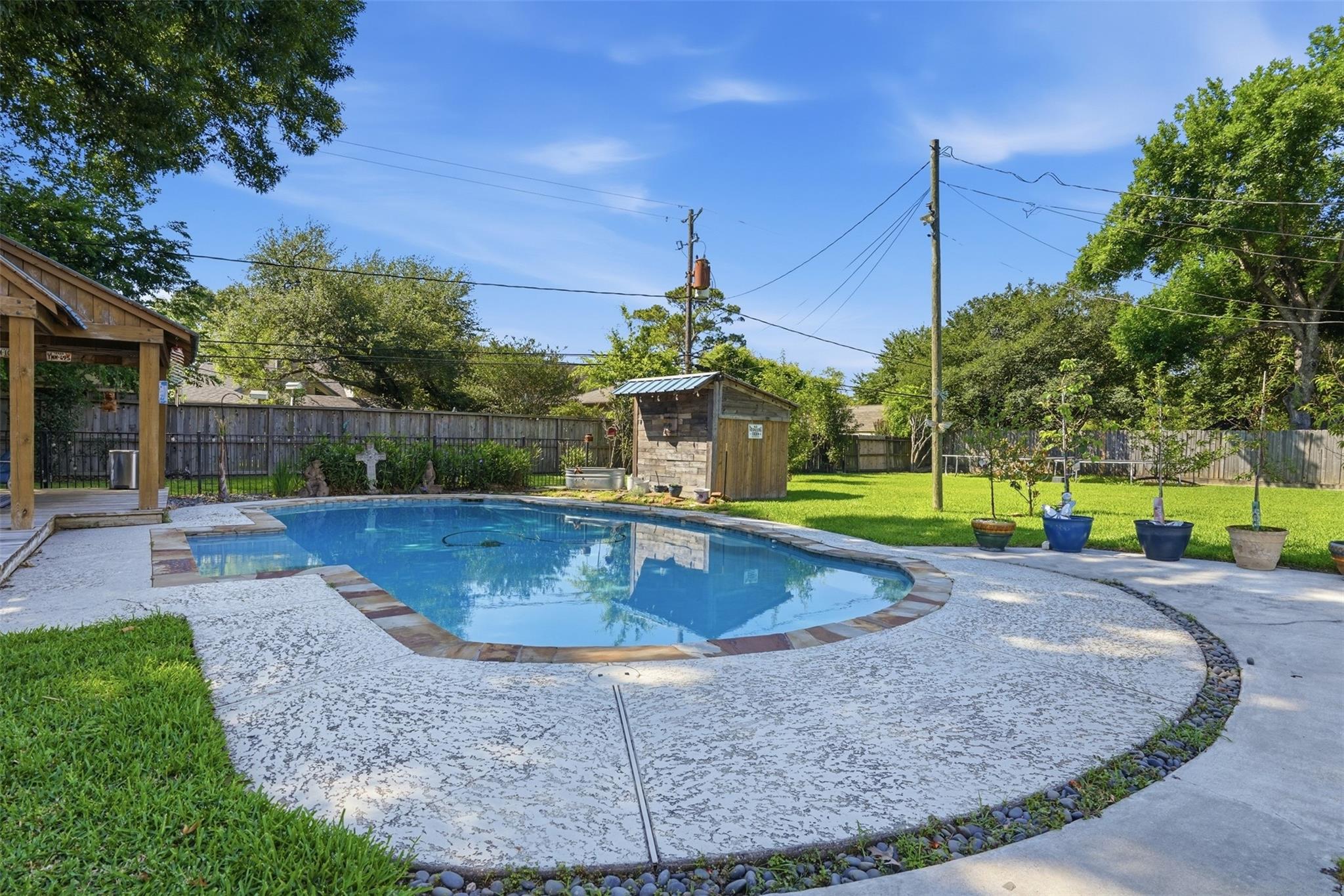 15721 Juneau Ln, Houston, TX 77040 photo