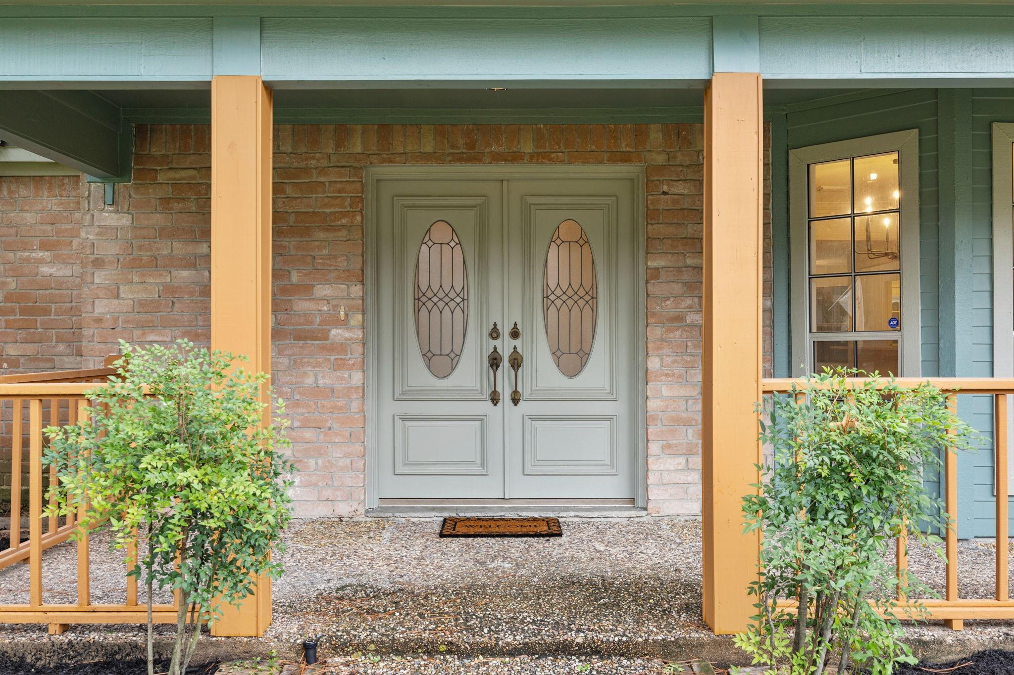 14710 Oak Bluff Ct, Houston, TX 77070 photo