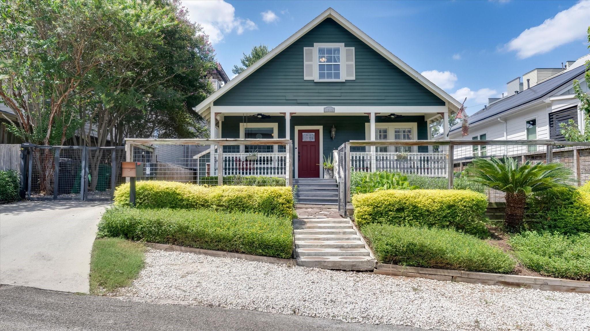 1012 Edwards St, Houston, TX 77007