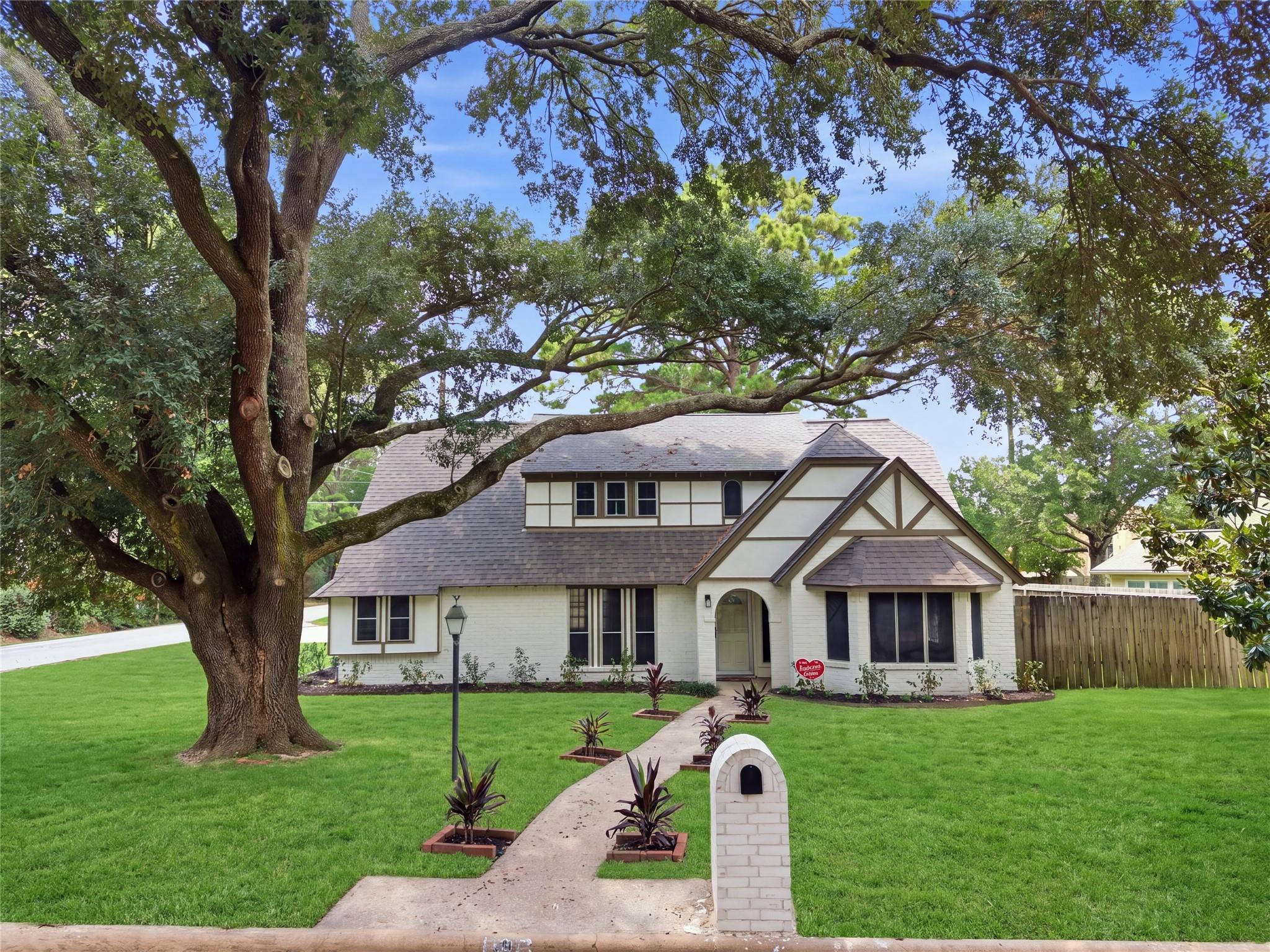 13903 Charlynn Oaks Dr, Houston, TX 77070 photo