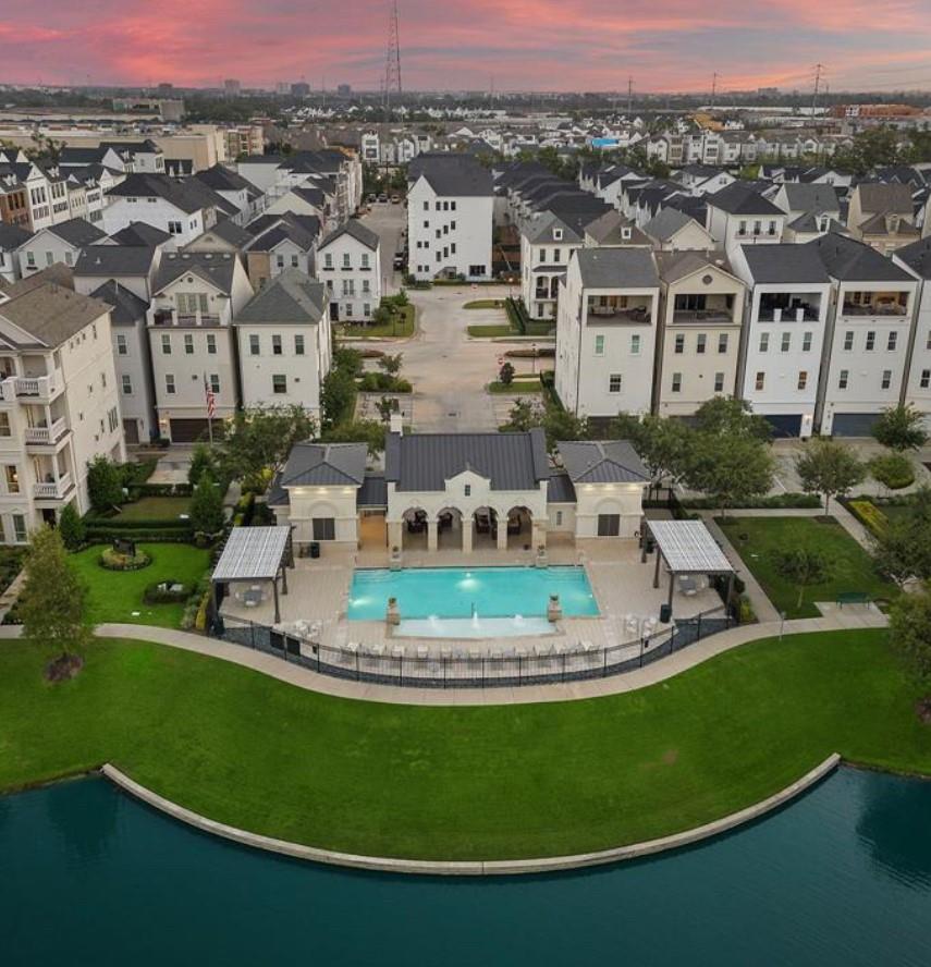 3509 Eaton Estates Ln, Houston, TX 77055 photo