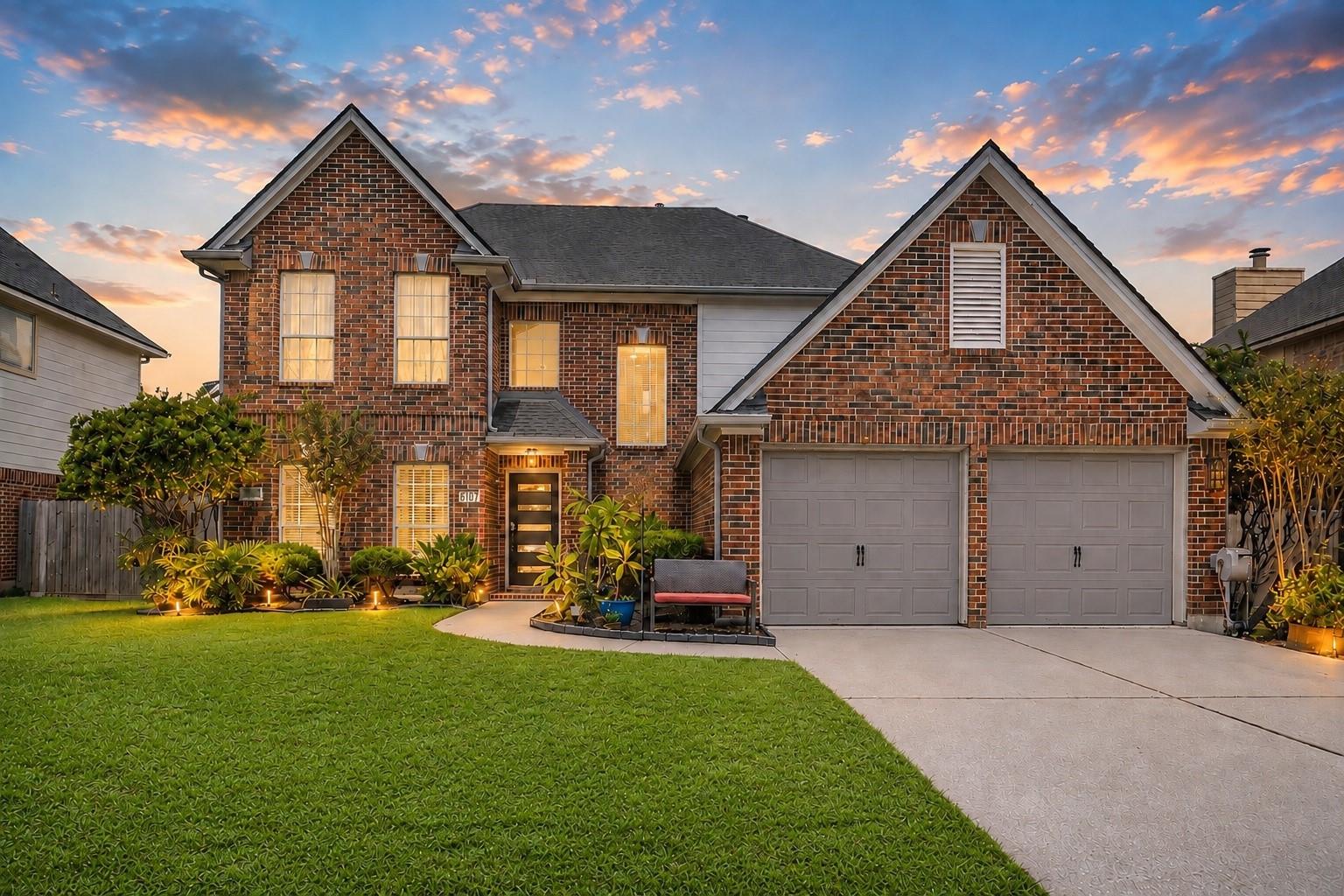 5107 Brett Dr, Pearland, TX 77584