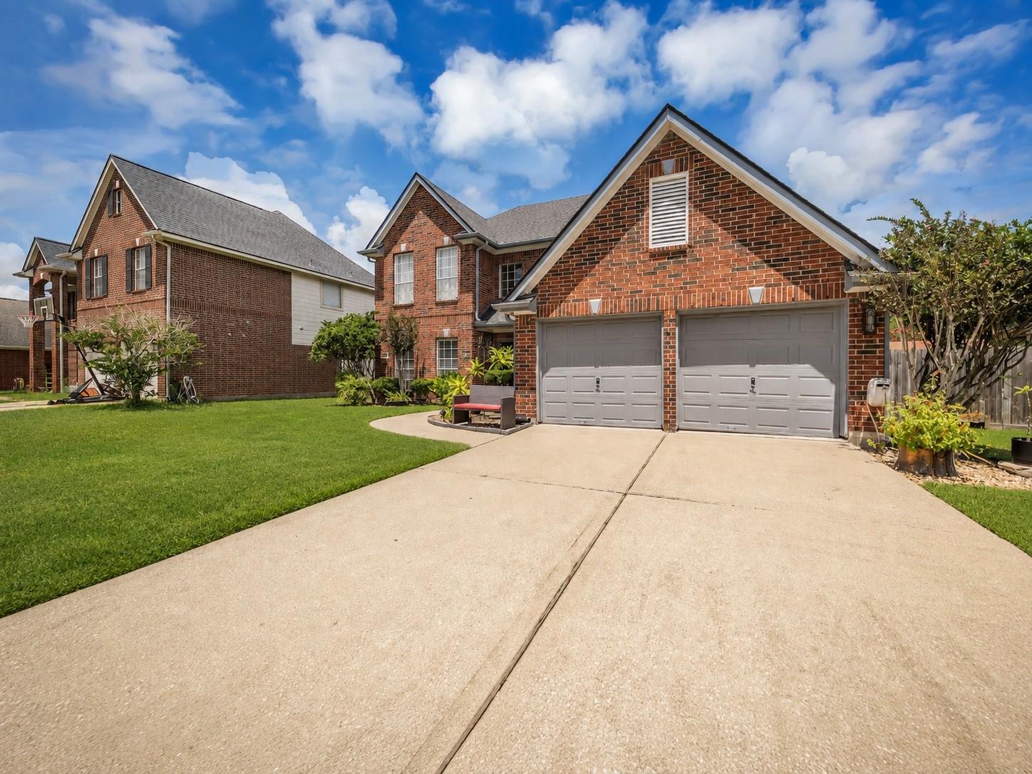 5107 Brett Dr, Pearland, TX 77584 photo
