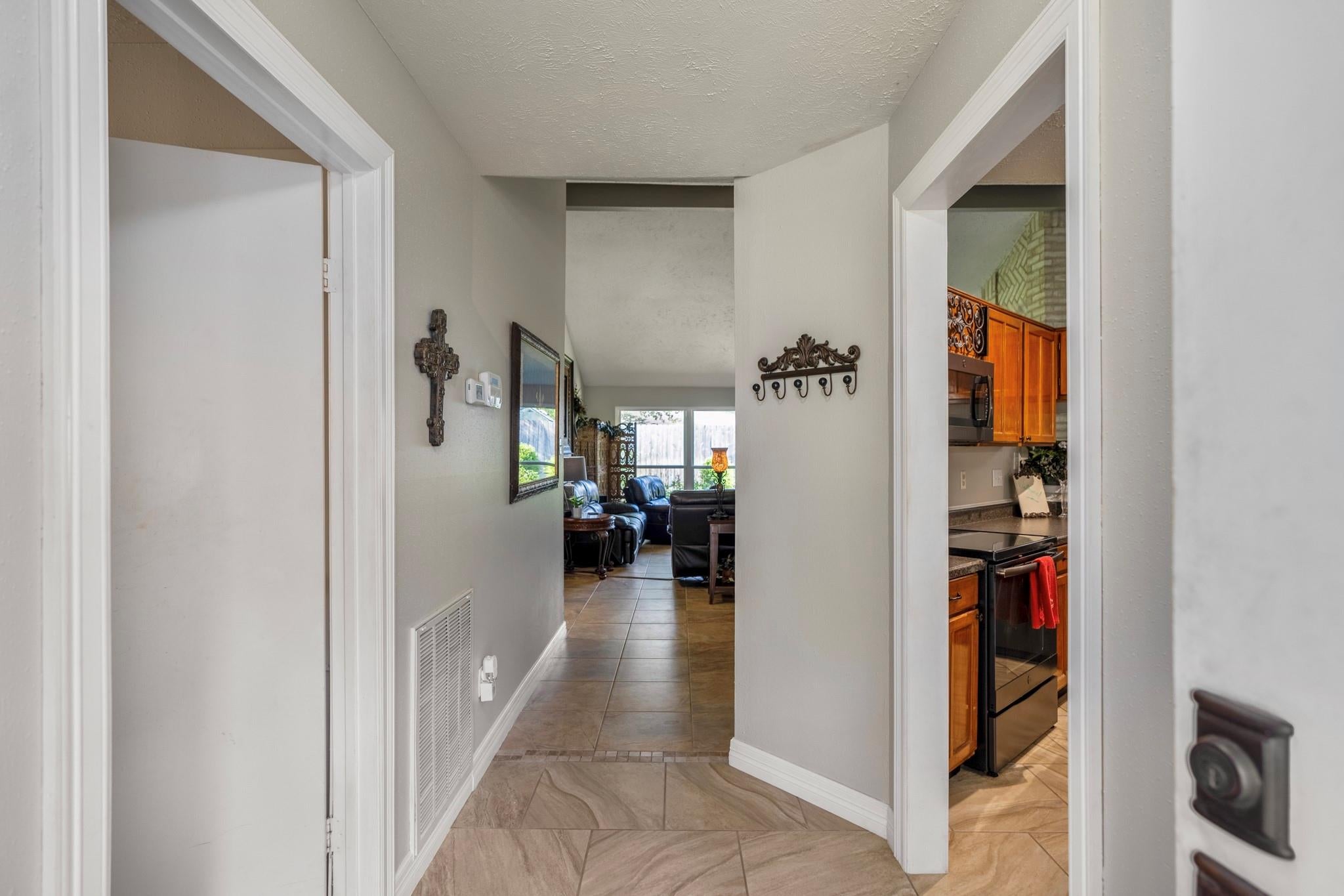 4718 Fleming Downe Ln, Spring, TX 77388 photo