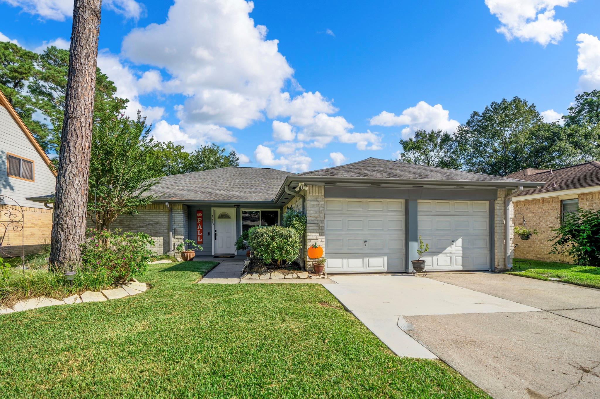 4718 Fleming Downe Ln, Spring, TX 77388 photo