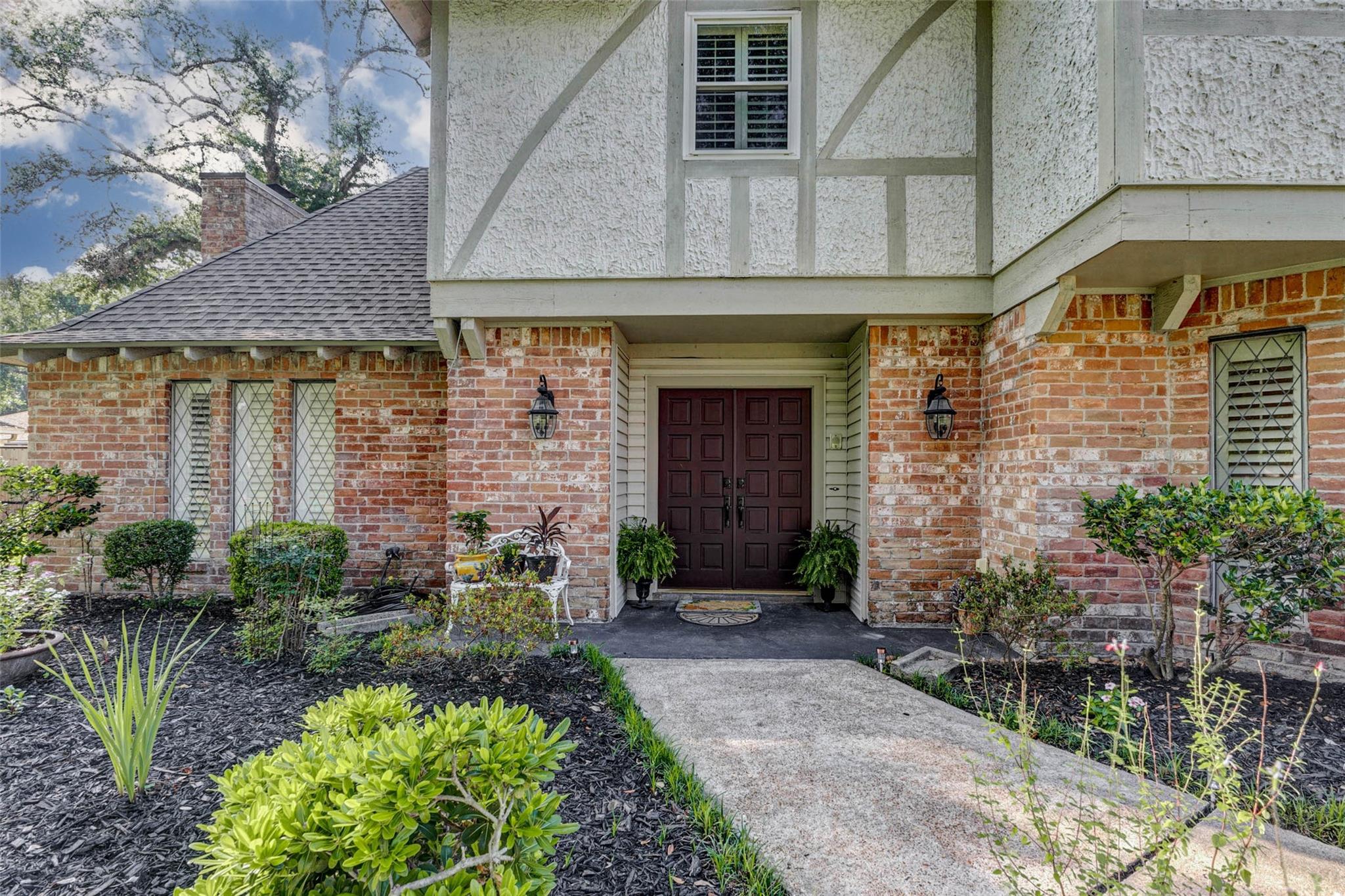 6710 Falling Waters Dr, Spring, TX 77379 photo