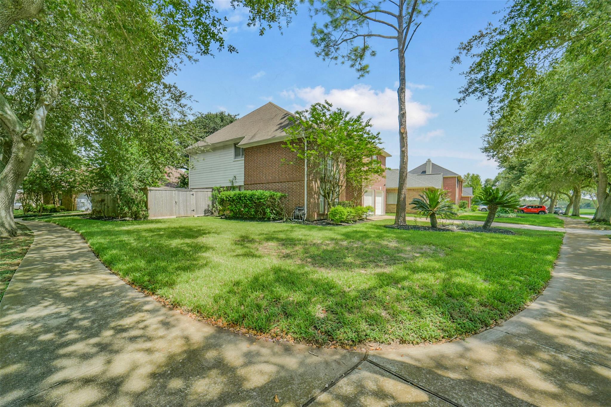 1418 Sheffield Dr, Missouri City, TX 77459 photo