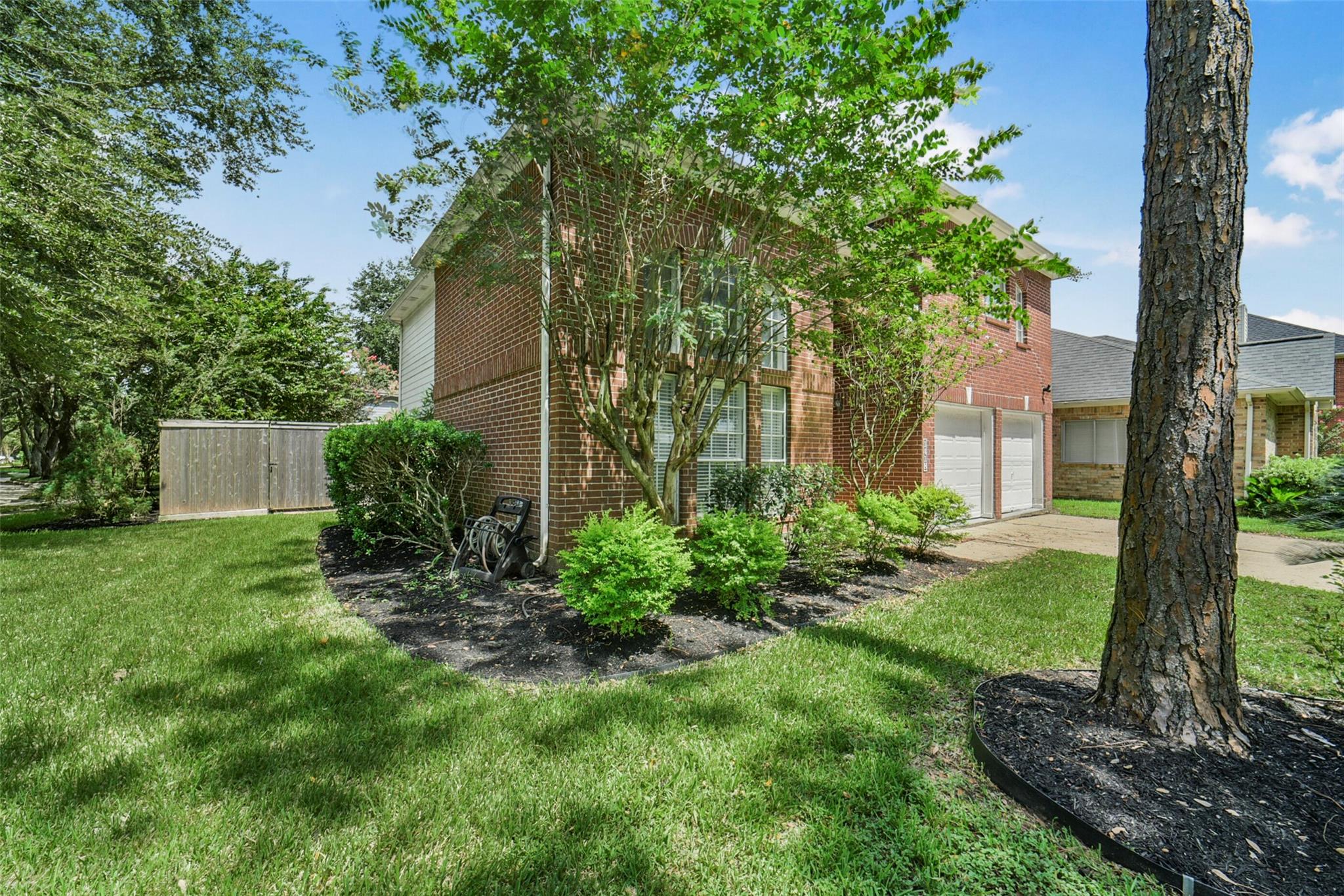 1418 Sheffield Dr, Missouri City, TX 77459 photo
