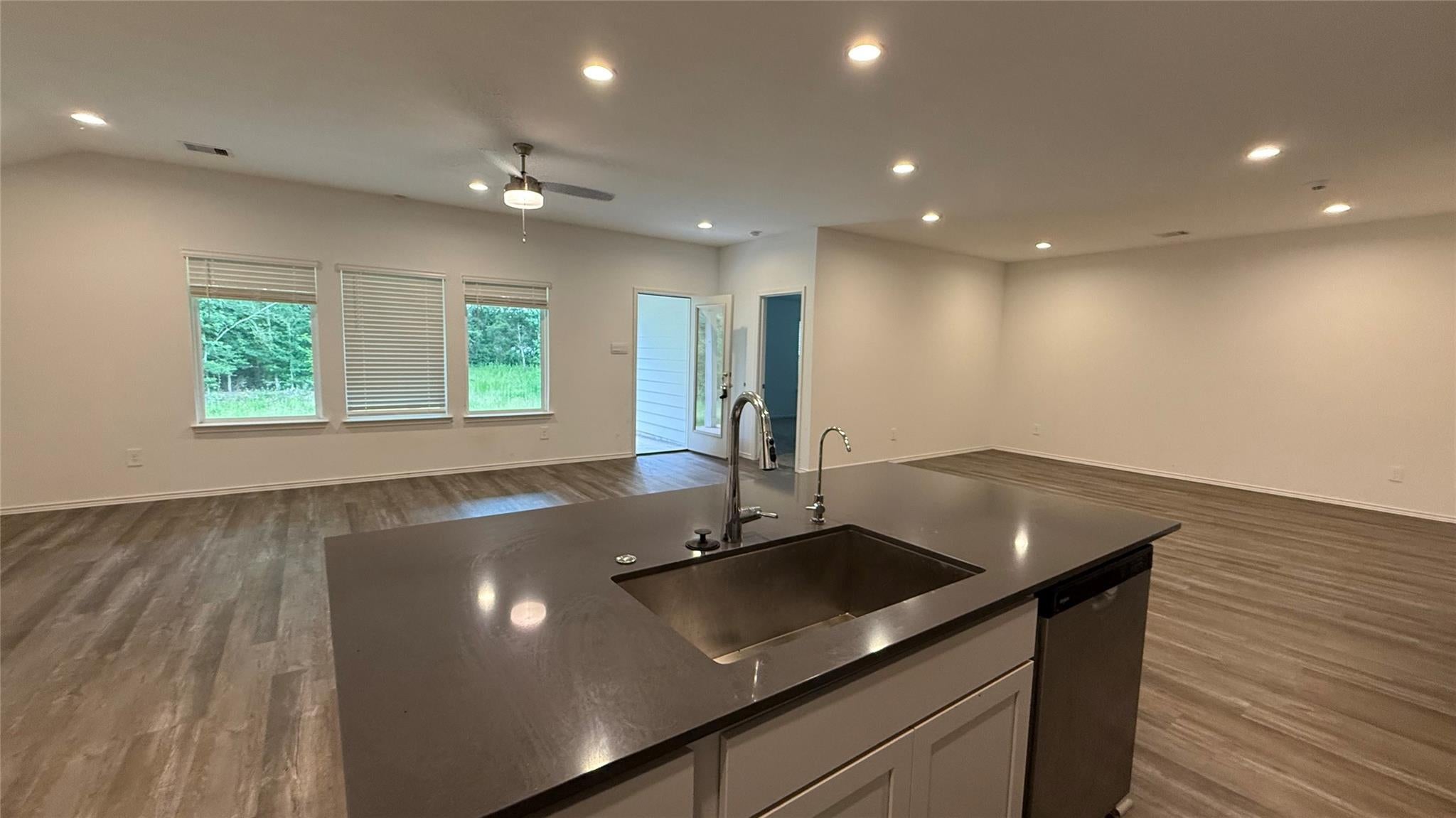 16113 William Ross Way, Conroe, TX 77303 photo