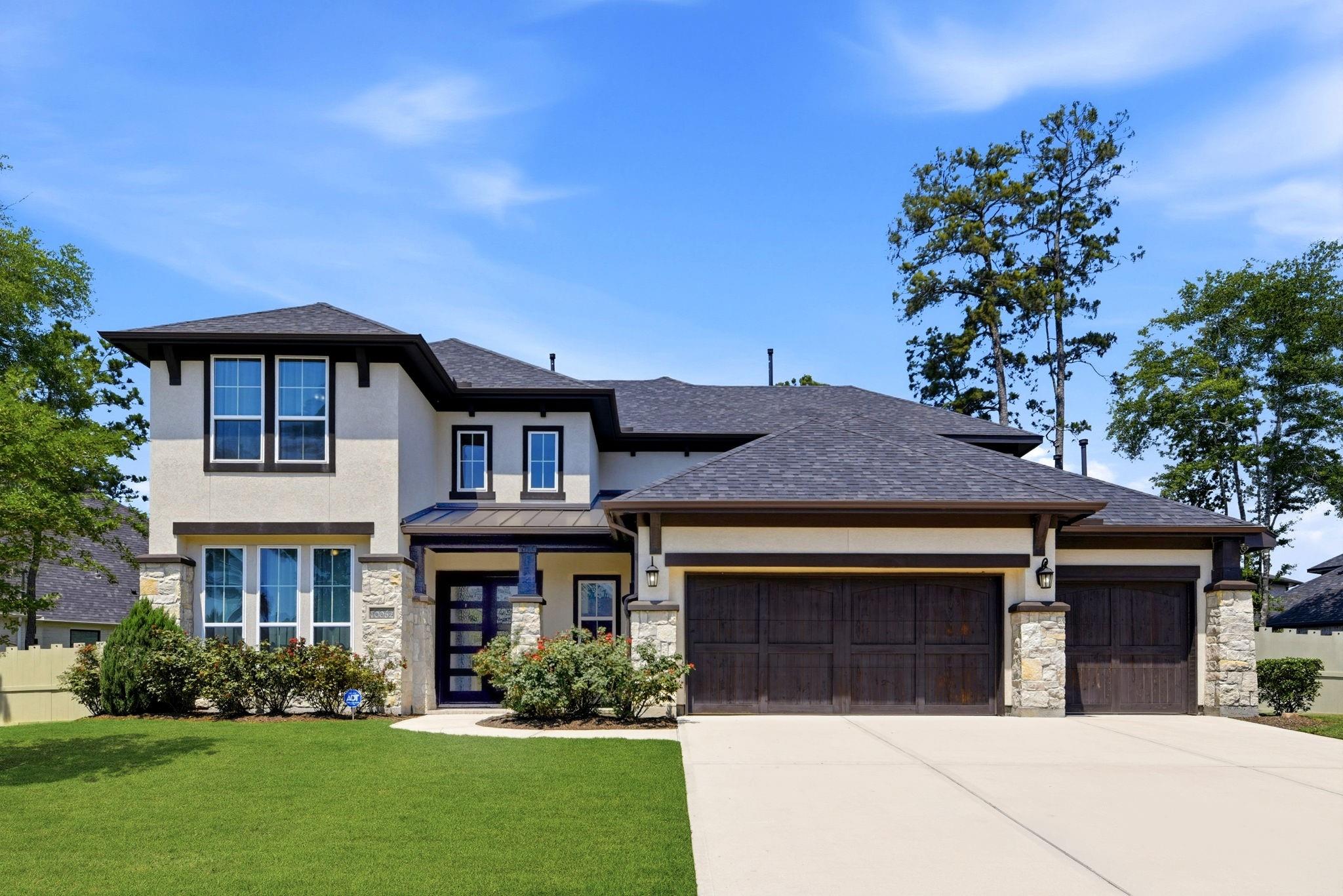 10062 Goshawk Trl, Conroe, TX 77385