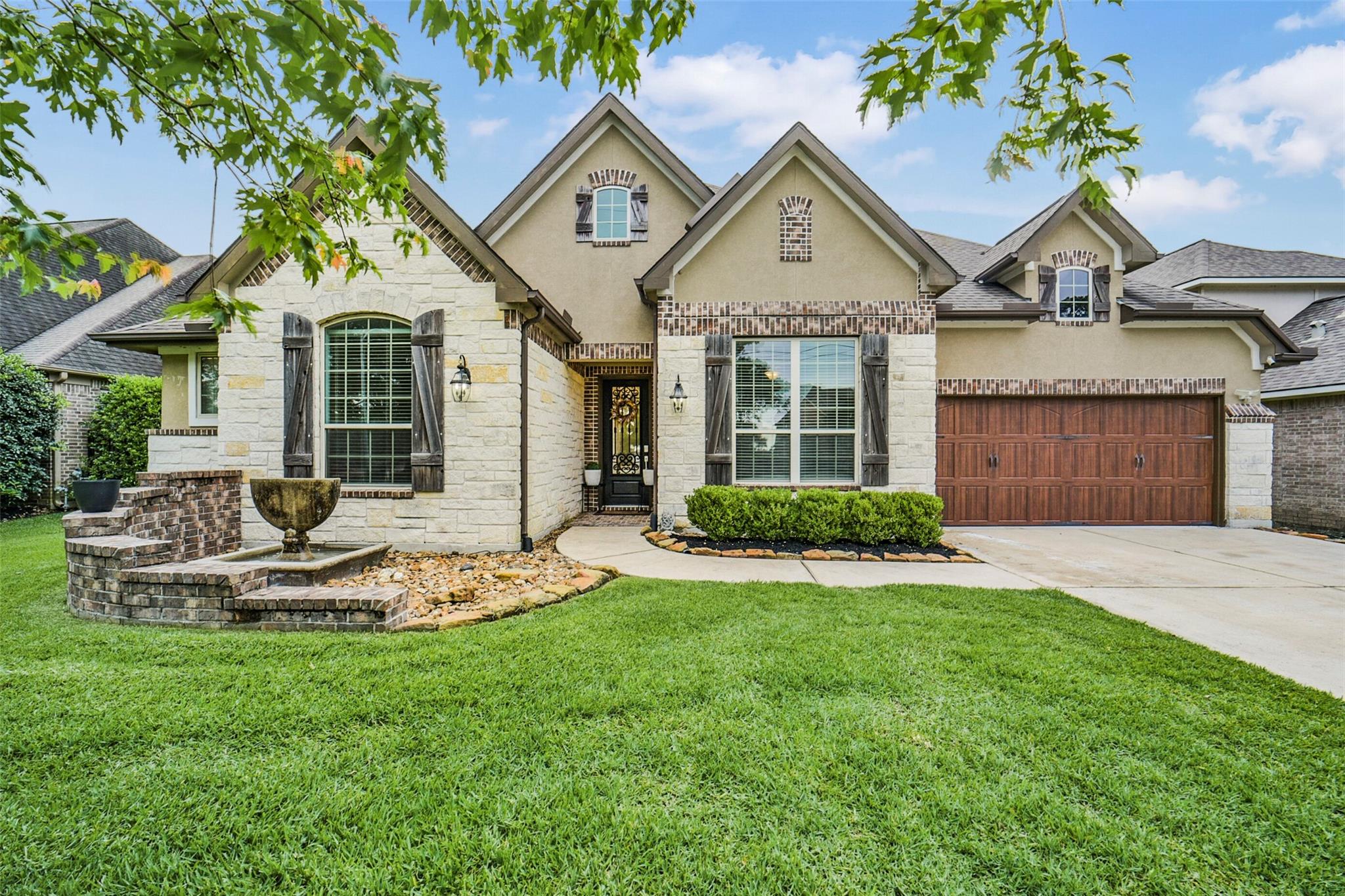 21011 Atascocita Point Dr, Humble, TX 77346 photo