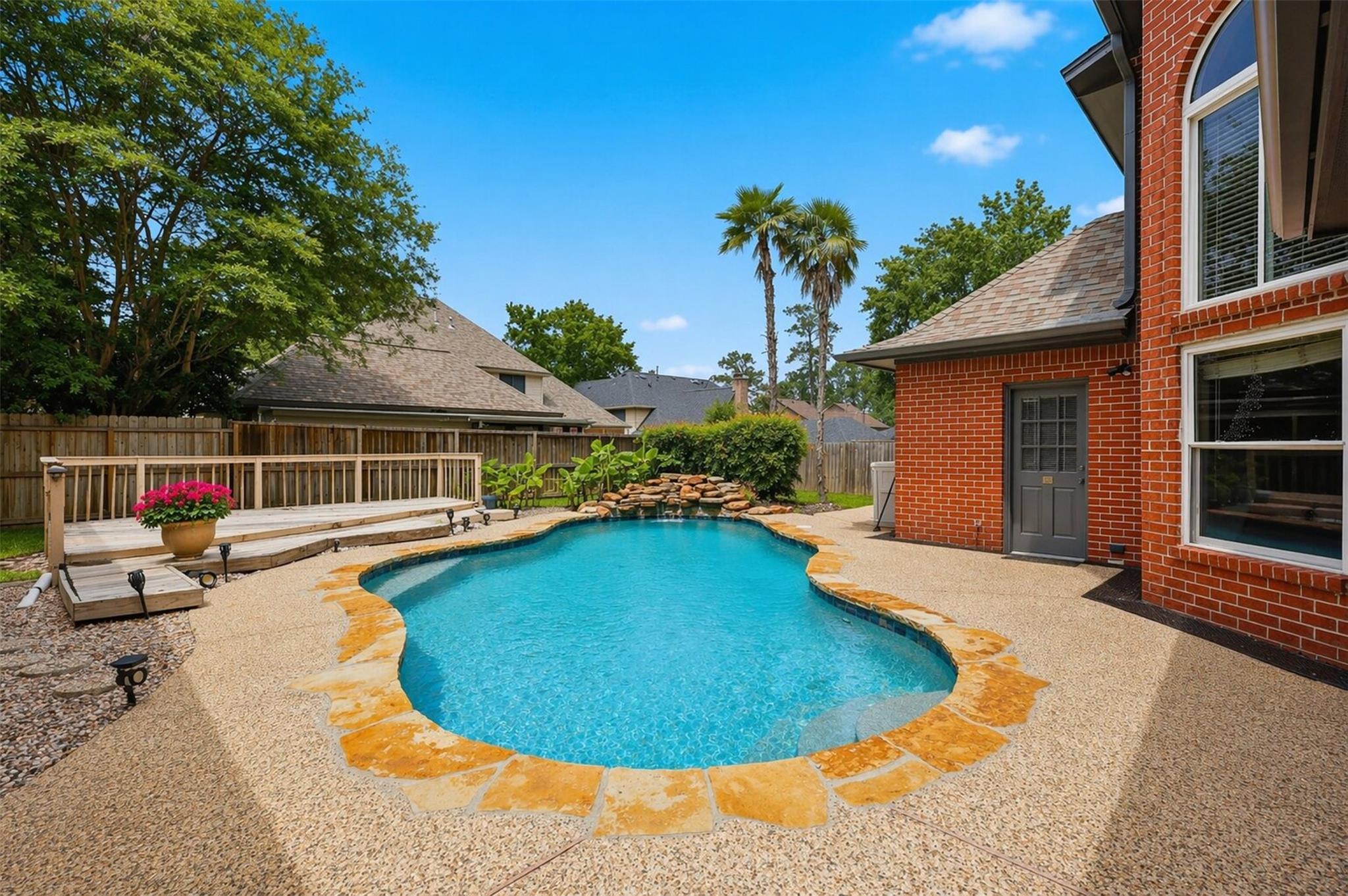 6118 Hampton Way Ct, Spring, TX 77389