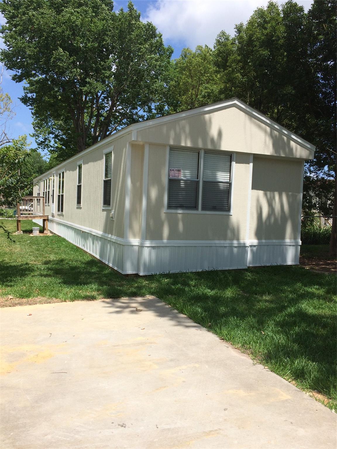 4715 3 St, Bacliff, TX 77518 photo