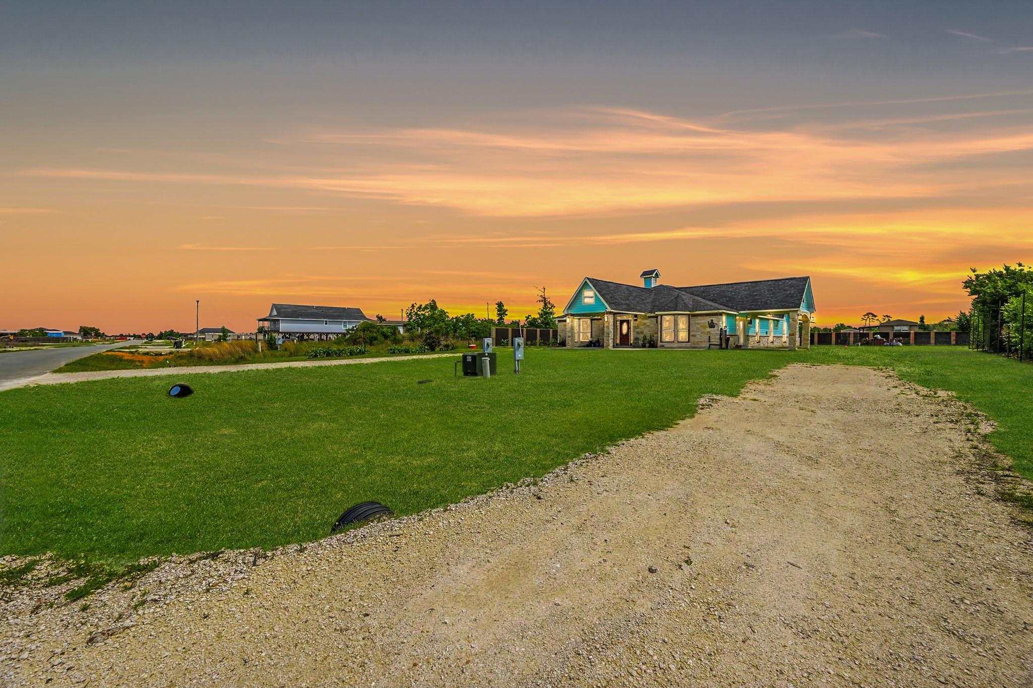 1664 Road 5601, Cleveland, TX 77327 photo
