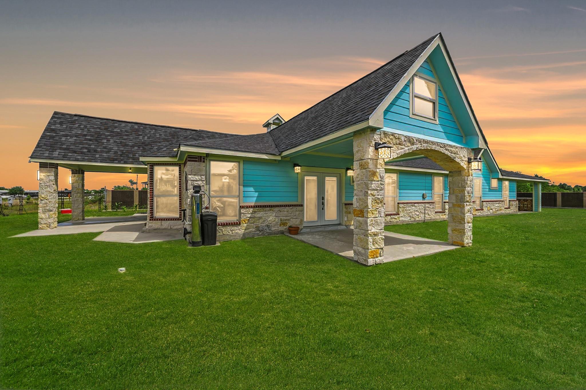 1664 Road 5601, Cleveland, TX 77327