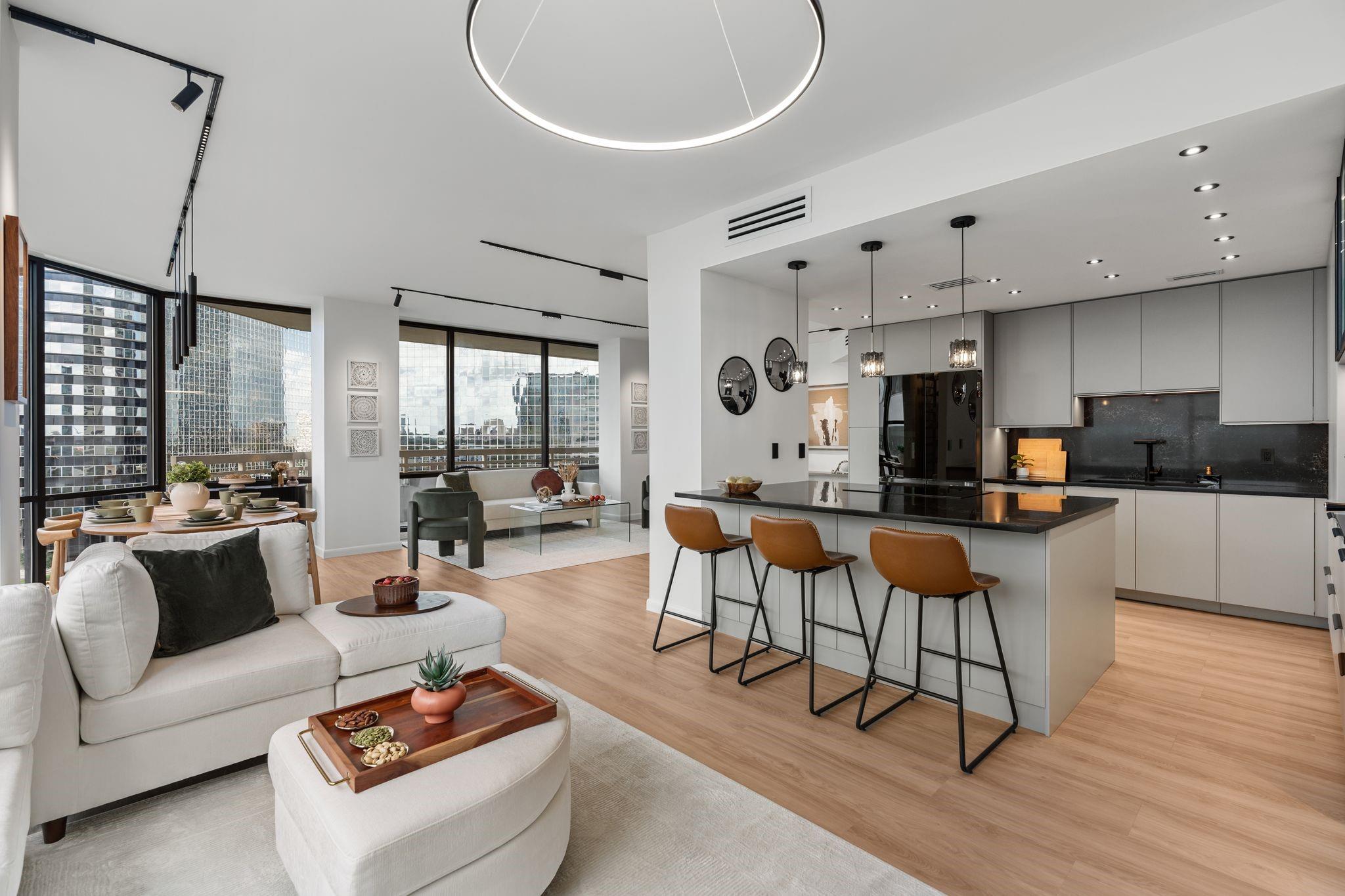 14 Greenway Plz, Houston, TX 77046