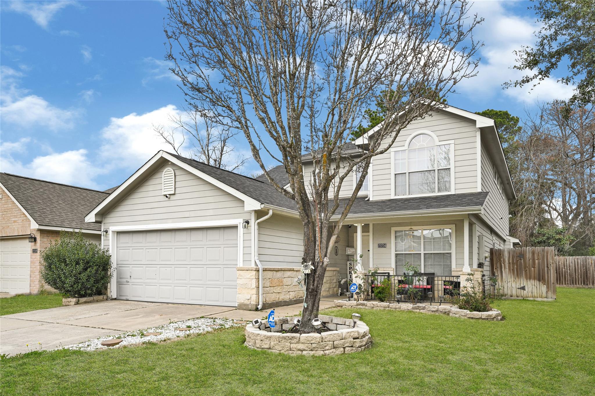22214 Queenbury Hills Dr, Houston, TX 77073 photo