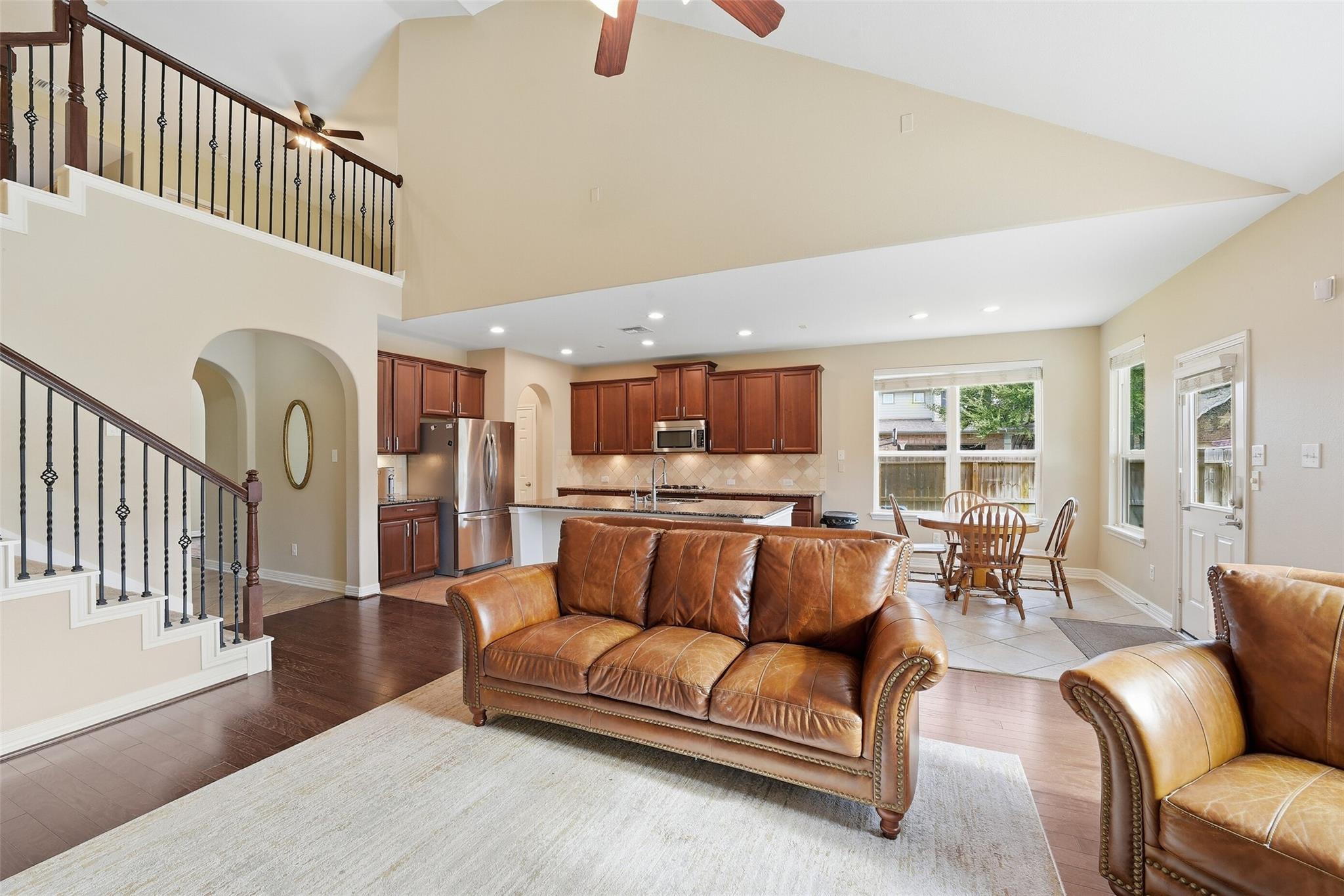 9982 Manor Spring Ln, Brookshire, TX 77423 photo