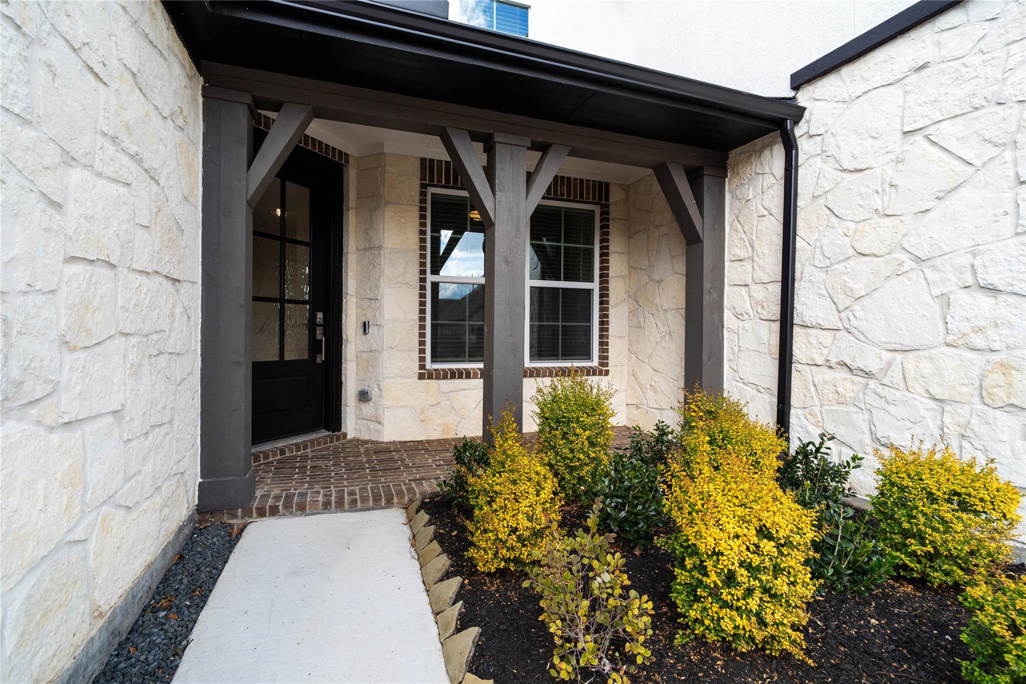 17315 July Moon Ln, Conroe, TX 77302 photo