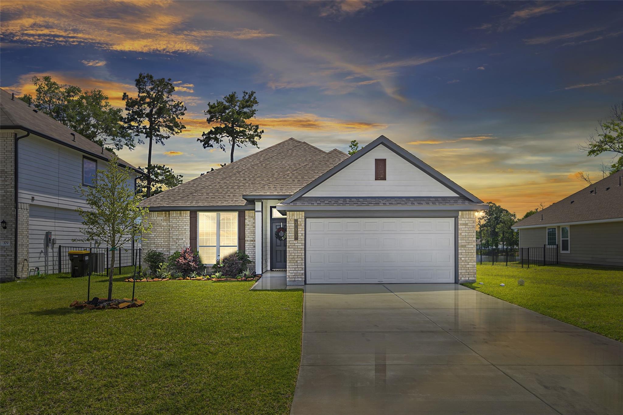 383 Shoreview Dr, Conroe, TX 77303 photo
