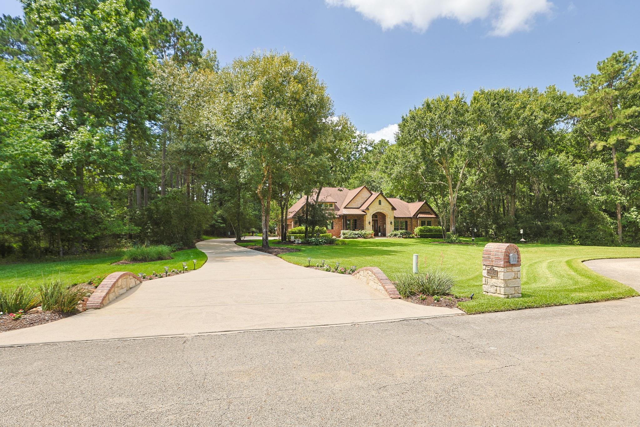 28934 Village Trl, Magnolia, TX 77355 photo