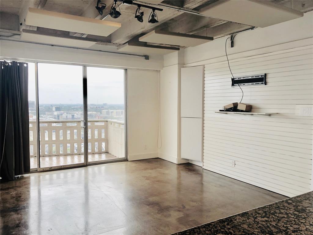 2016 Main St #1822, Houston, TX 77002 photo