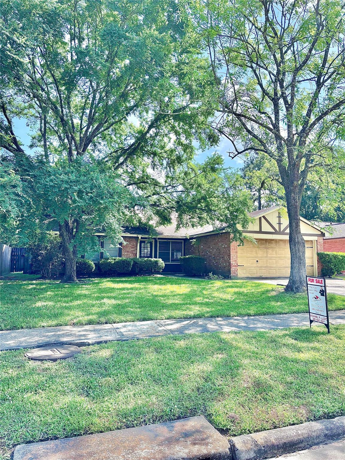 6234 Brookgate Dr, Spring, TX 77373