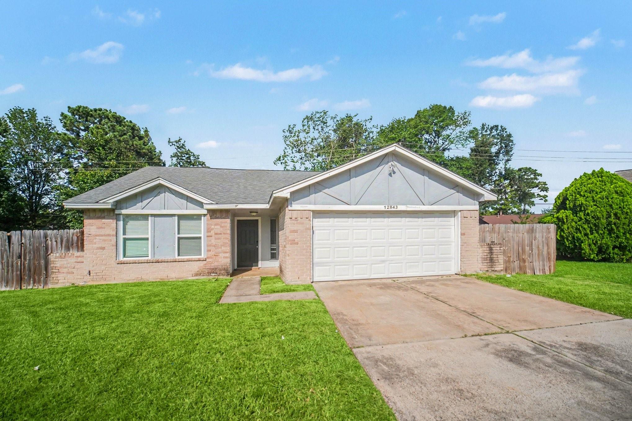 12843 Bamboo Forest Trl, Houston, TX 77044 photo