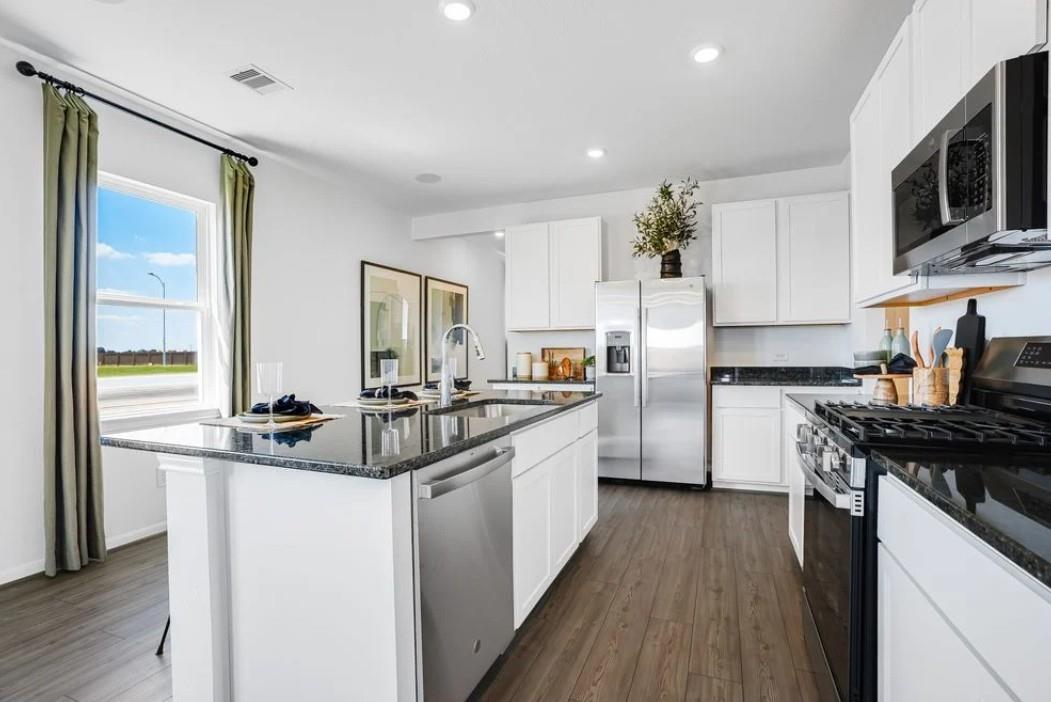 17431 Lush Laurel Ln, Hockley, TX 77447 photo