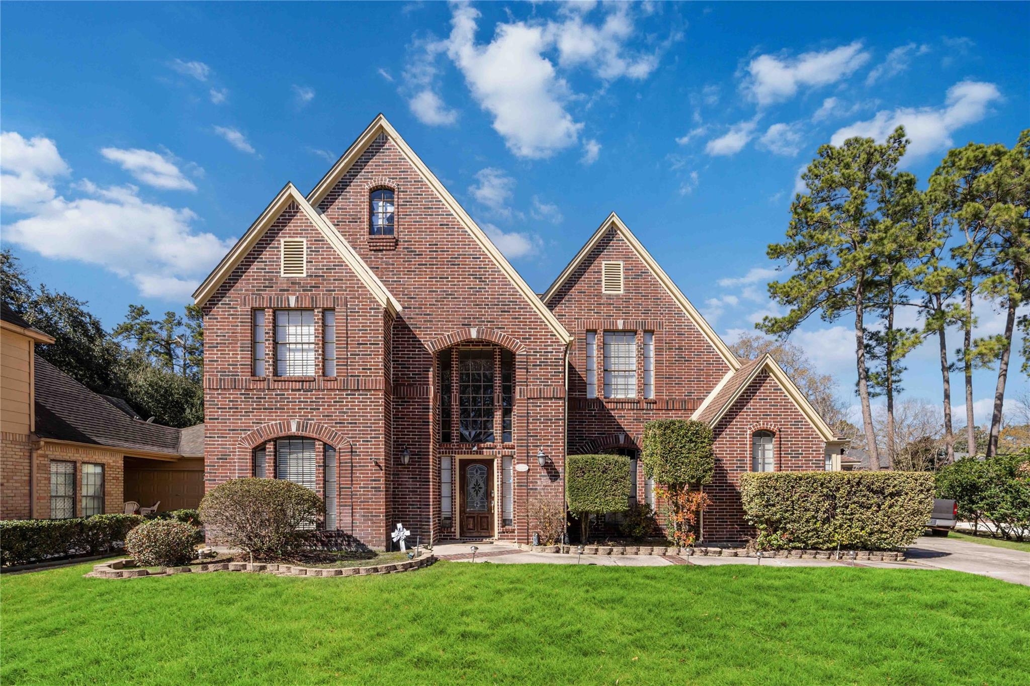 19811 Pine Wind Dr, Humble, TX 77346