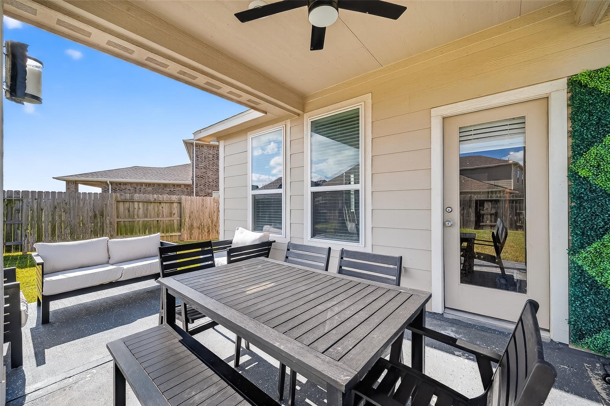 4402 Low Meadow Ln, Katy, TX 77493