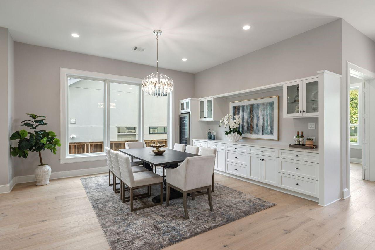 2046 Macarthur St, Houston, TX 77030 photo
