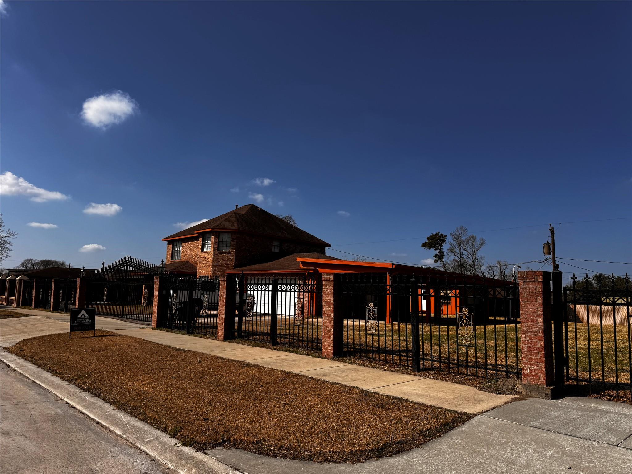 2511 Connorvale Rd, Houston, TX 77039 photo