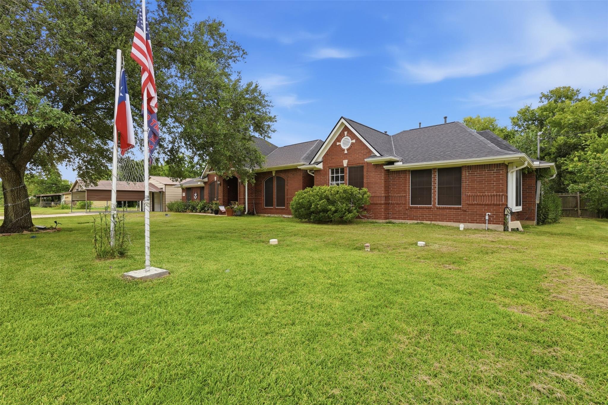 6803 Dogwood St, Manvel, TX 77578 photo