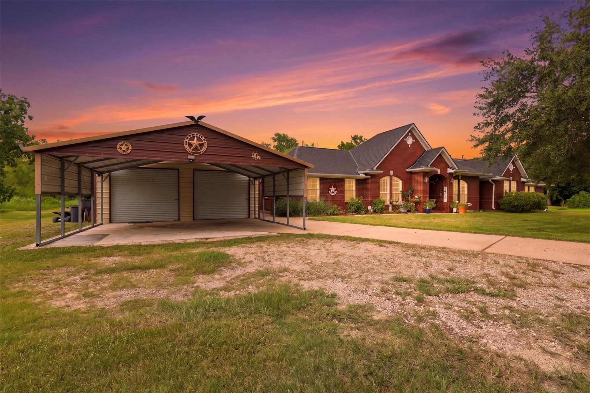 6803 Dogwood St, Manvel, TX 77578 photo